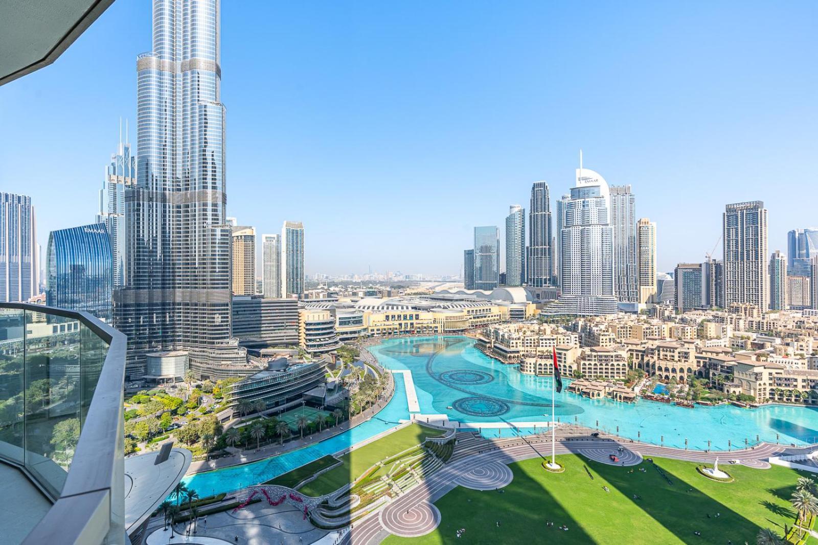 Apartment Luxury 3br With Burj Khalifa Views *