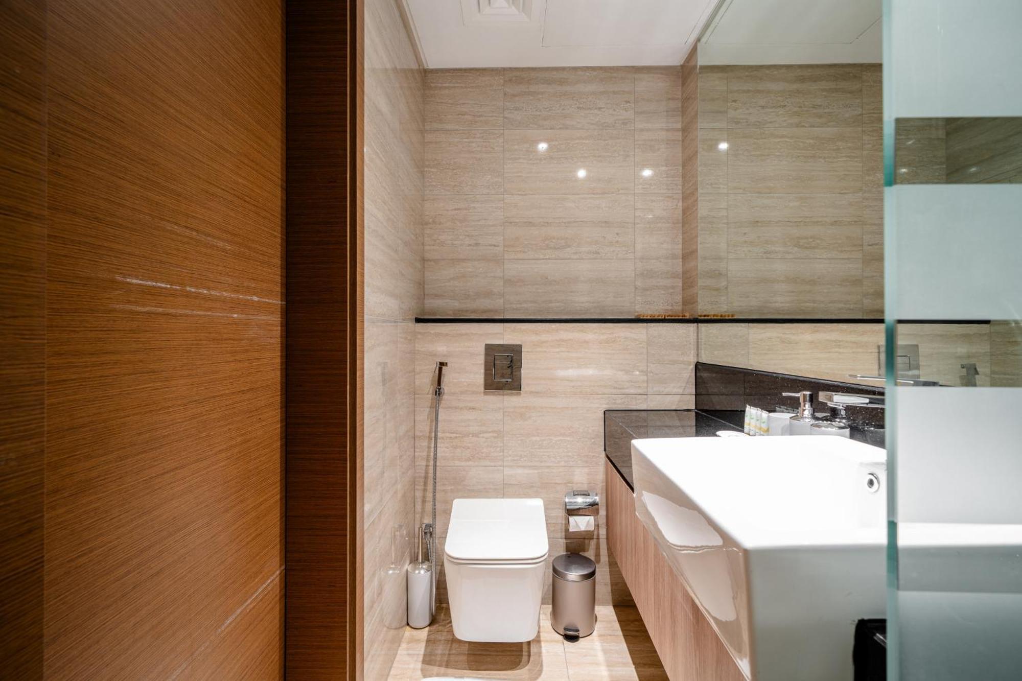 Spacious 2-bedroom At Missoni, Steps From Canal, Business Bay Apartment Dubai