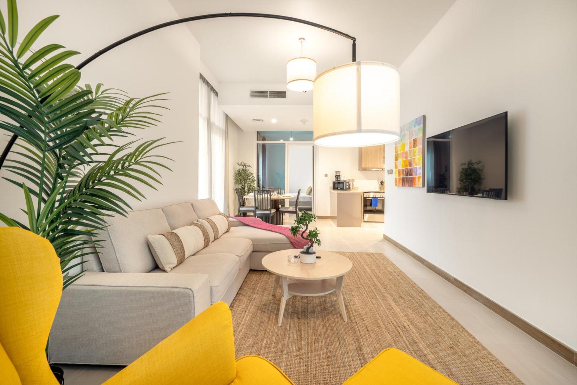 Spacious 2-bedroom At Missoni, Steps From Canal, Business Bay Apartment