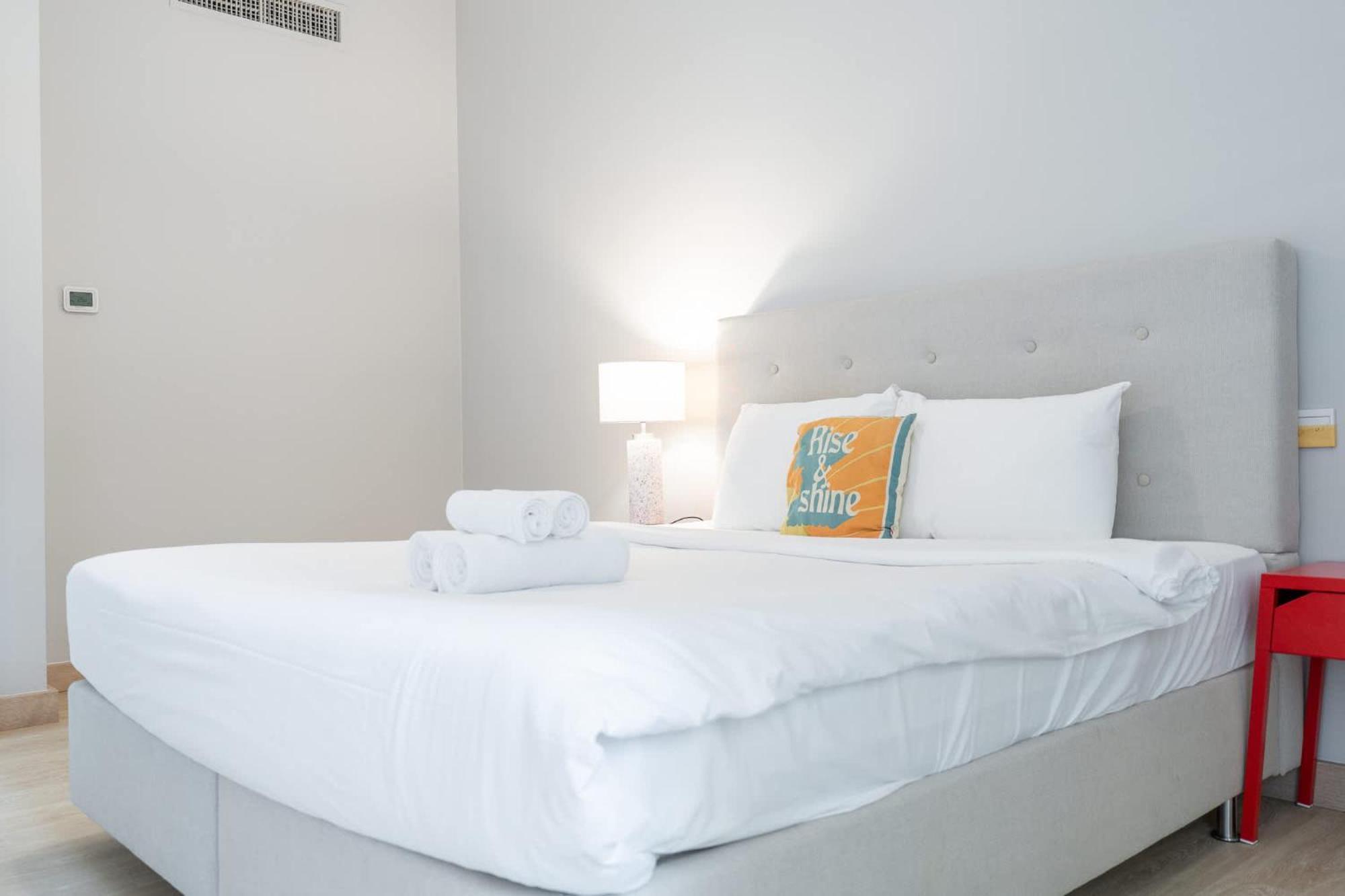 Apartment Stylish 4-bedroom With Balcony Views In Jbr *