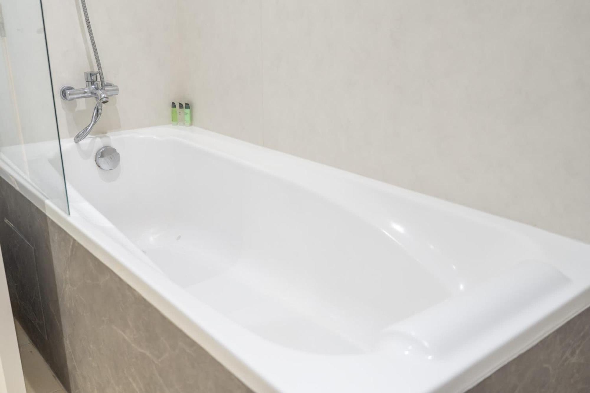 Apartment Stylish 4-bedroom With Balcony Views In Jbr *
