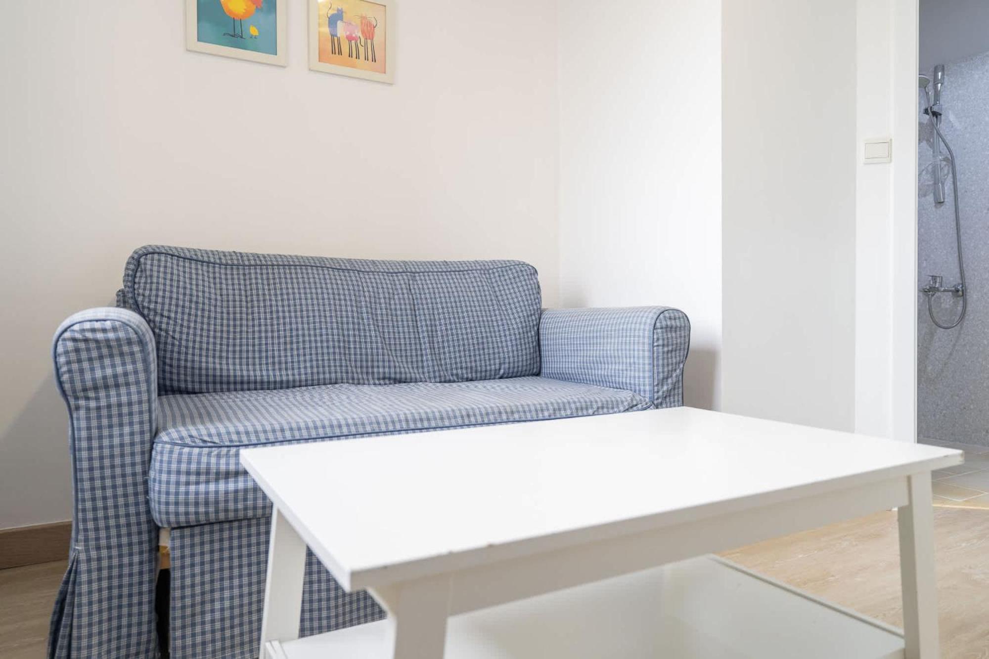 Stylish 4-bedroom With Balcony Views In Jbr * Dubai