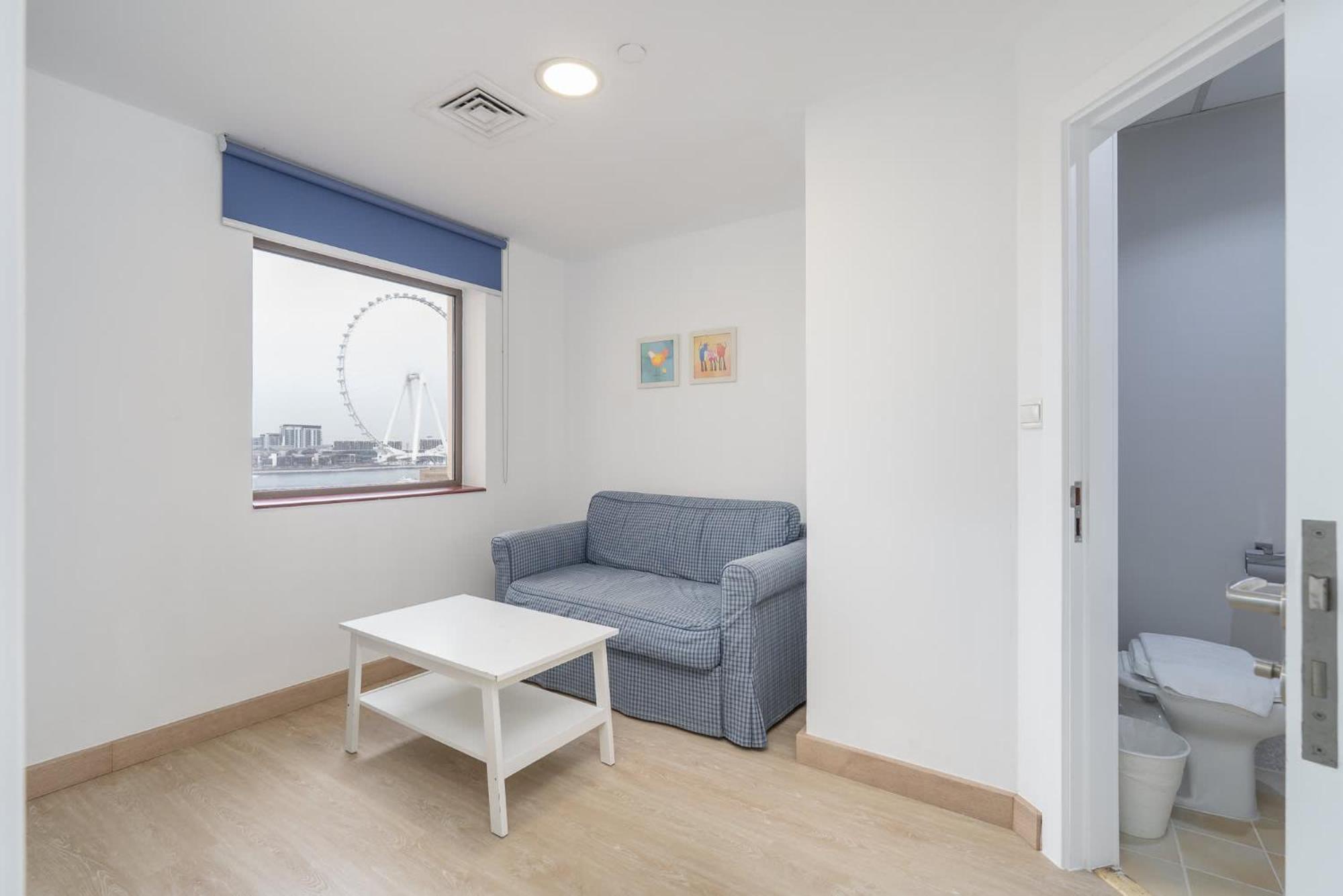 Stylish 4-bedroom With Balcony Views In Jbr Apartment