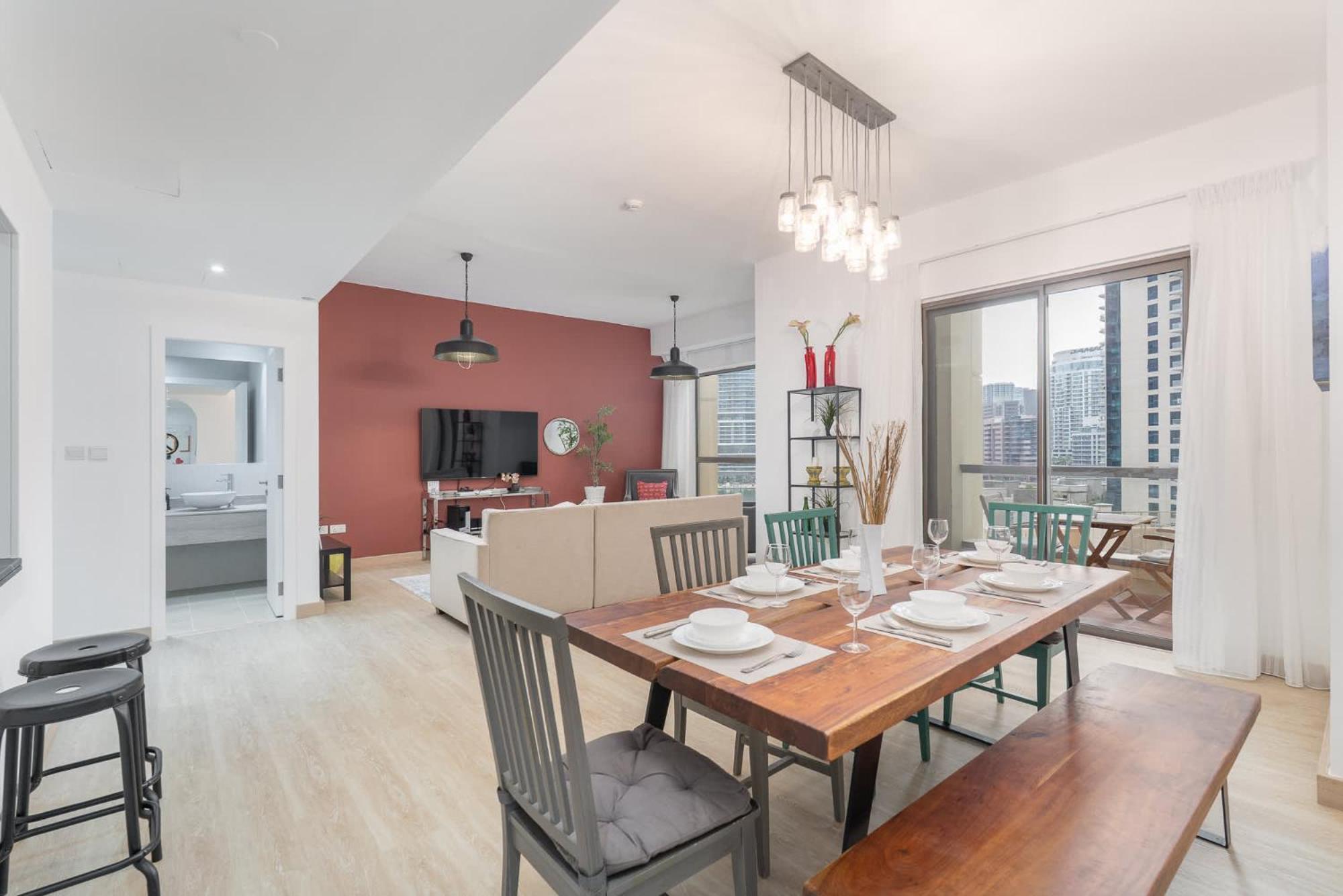Stylish 4-bedroom With Balcony Views In Jbr