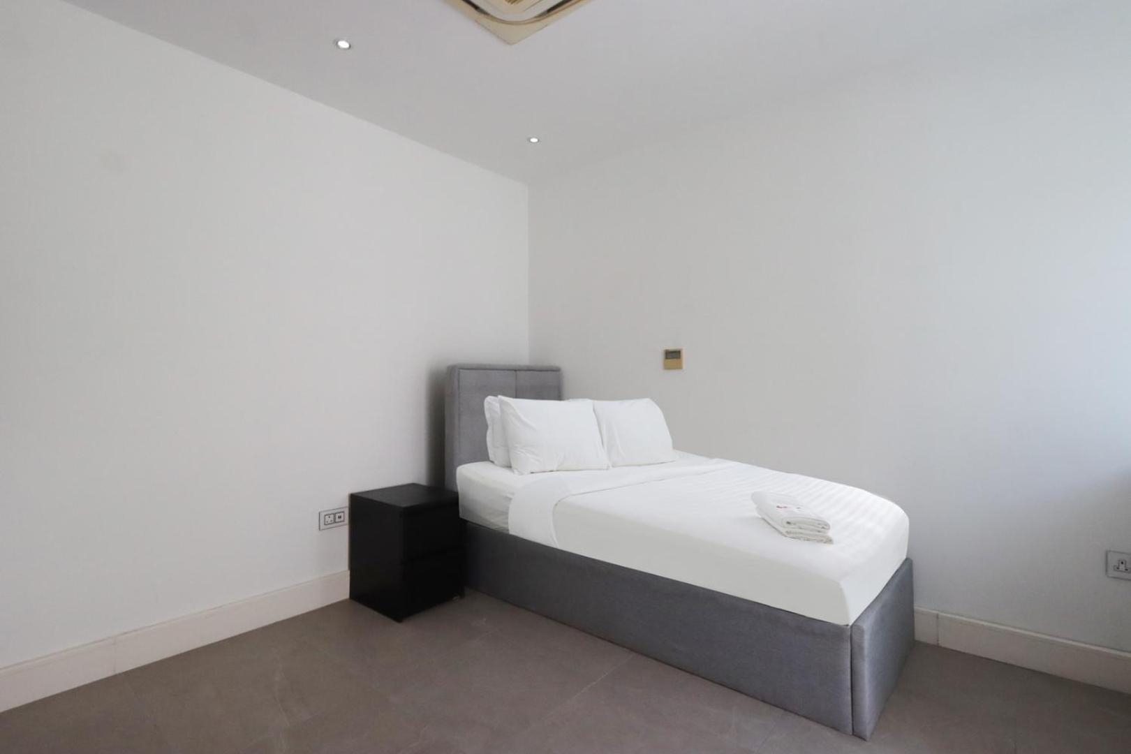 Livbnb-luxurious Family Getaway, 6br Apartment Dubai
