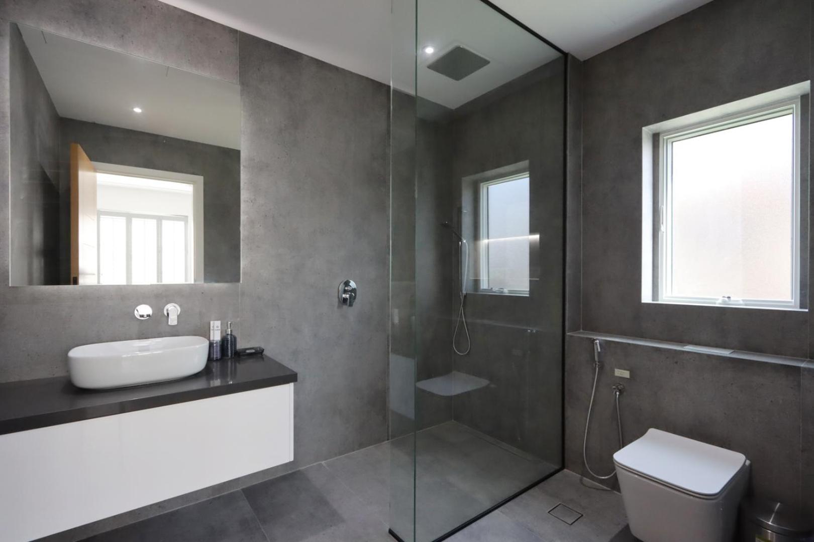 Livbnb-luxurious Family Getaway, 6br Apartment Dubai