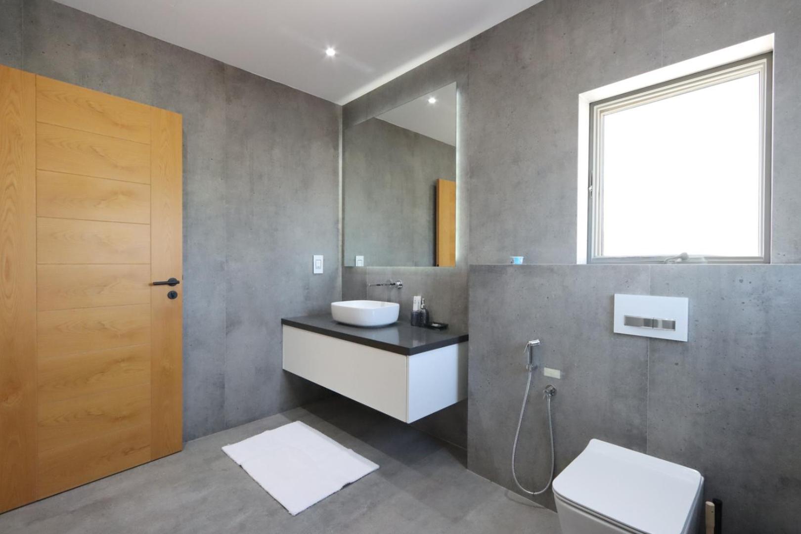 Livbnb-luxurious Family Getaway, 6br