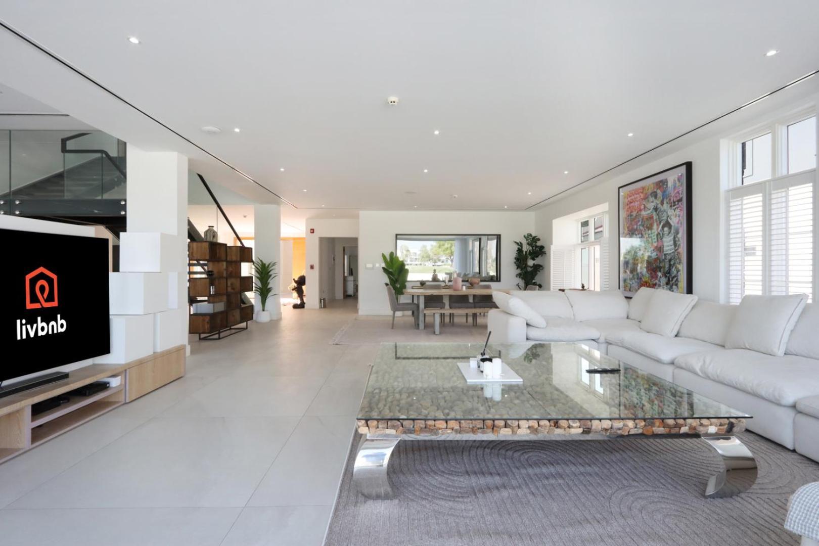 Livbnb-luxurious Family Getaway, 6br Apartment