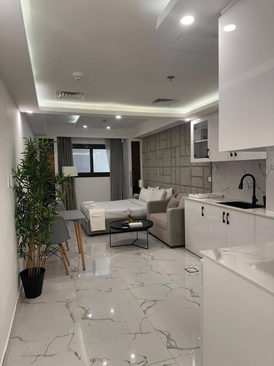 Apartment Modern & Stylish Retreat Dubai