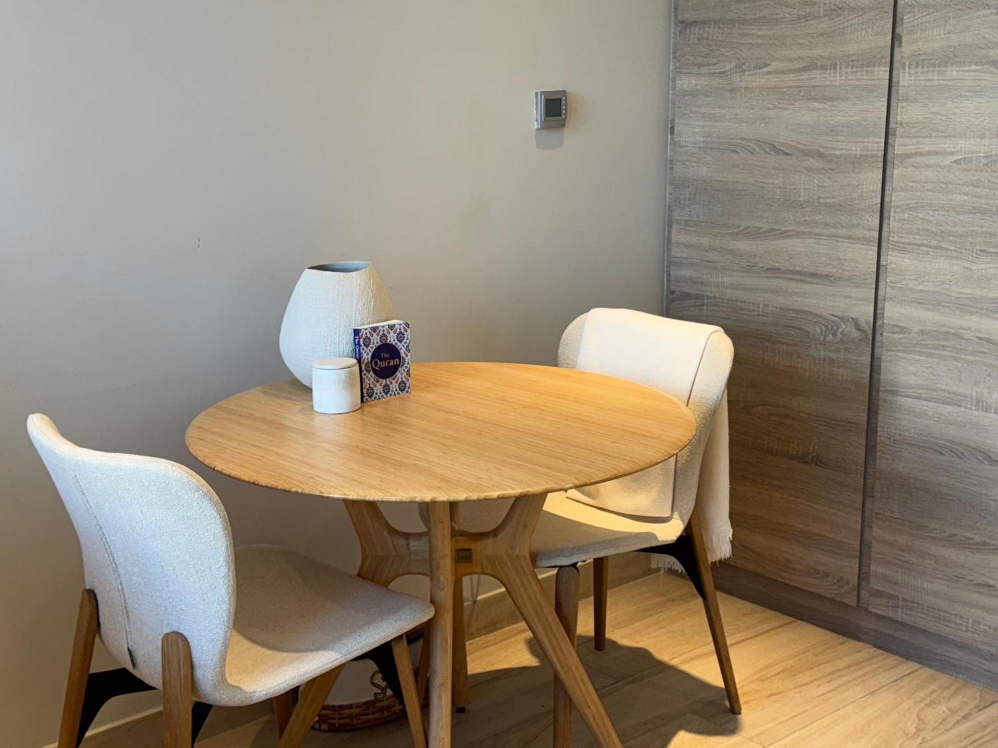One Marina - Tie Guest house *