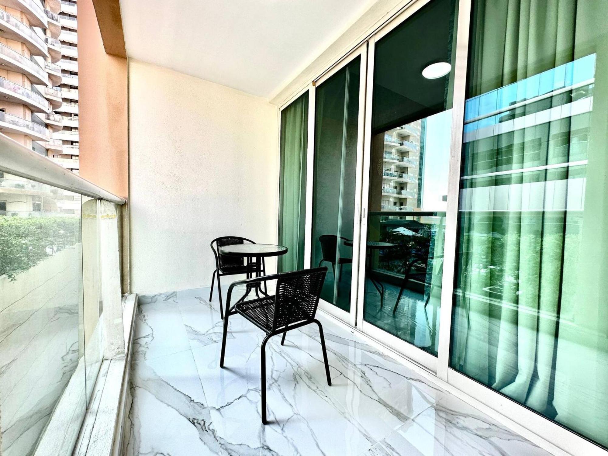 Apartment Elegant 2 Bedroom In Marina Walking Metro & Beach- Marina Park