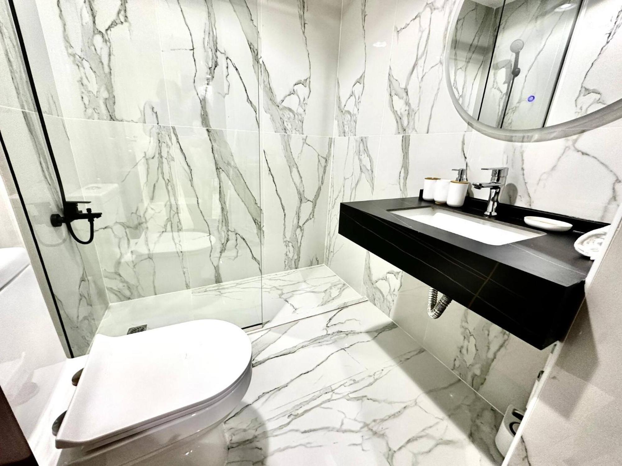 Apartment Elegant 2 Bedroom In Marina Walking Metro & Beach- Marina Park Dubai