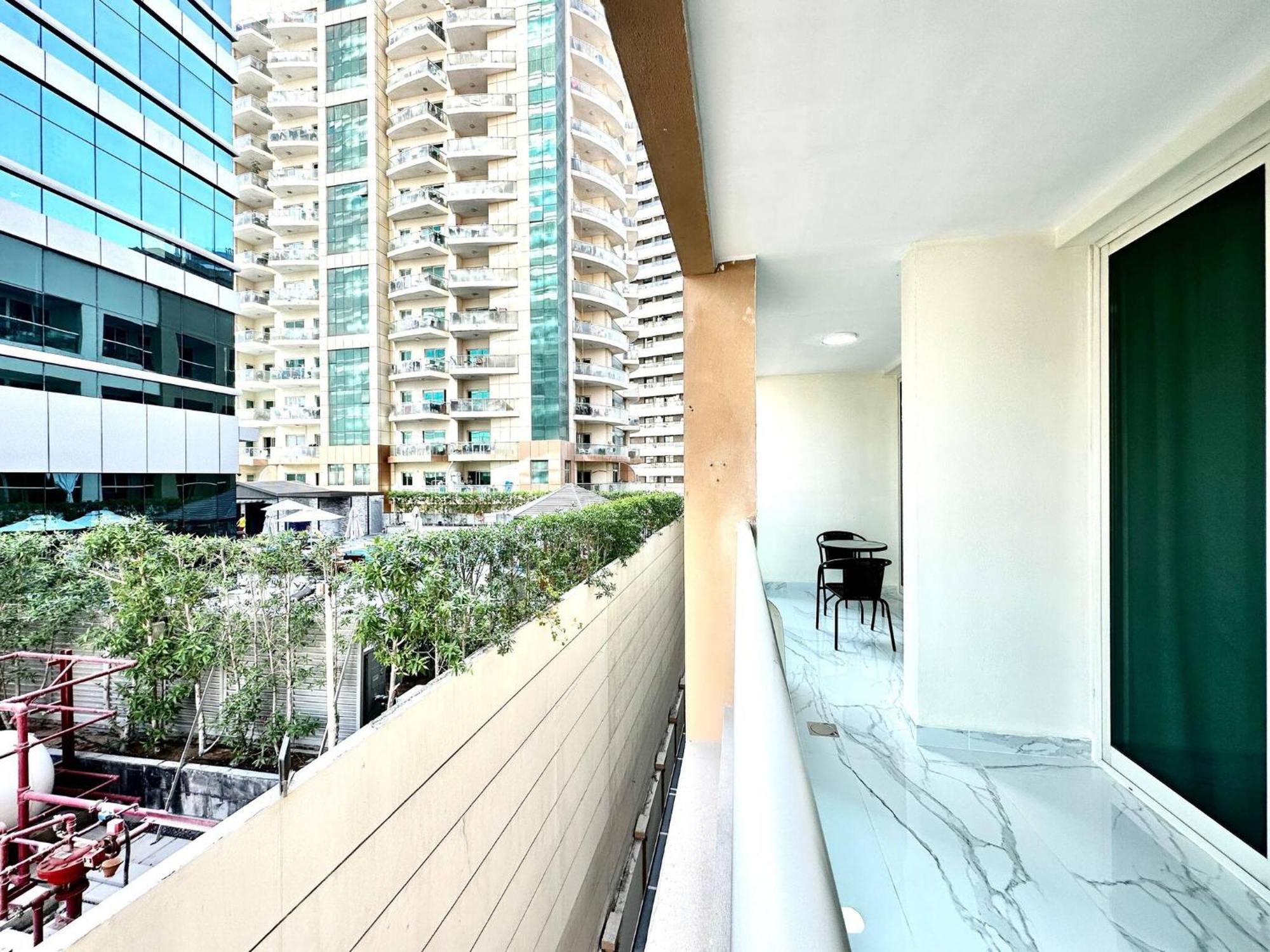 Apartment Elegant 2 Bedroom In Marina Walking Metro & Beach- Marina Park