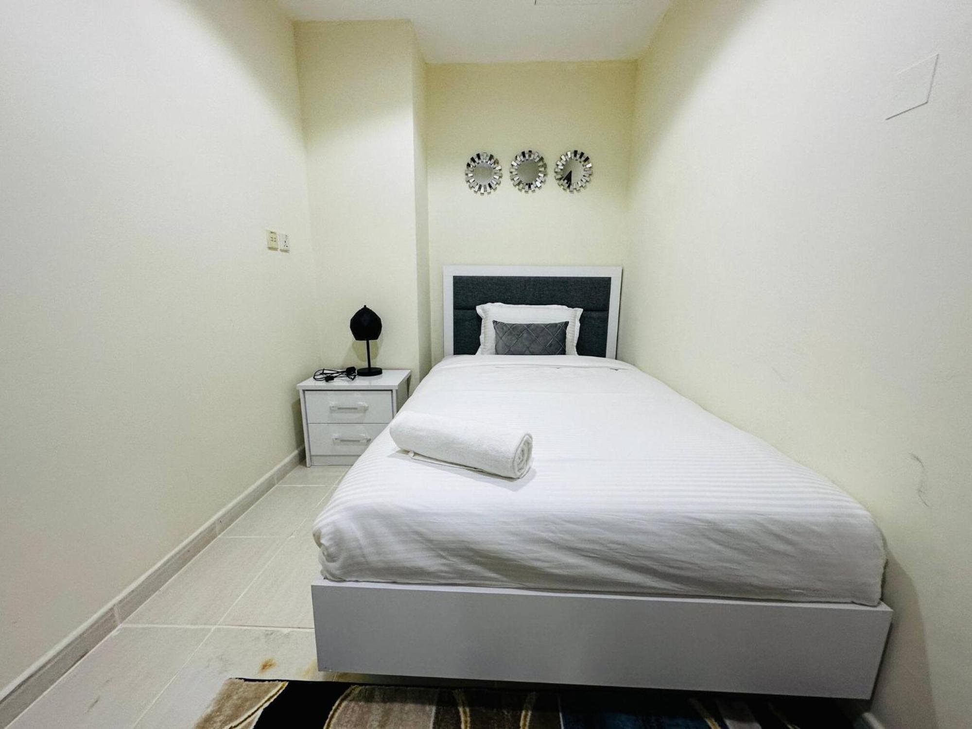 Elegant 2 Bedroom In Marina Walking Metro & Beach- Marina Park *