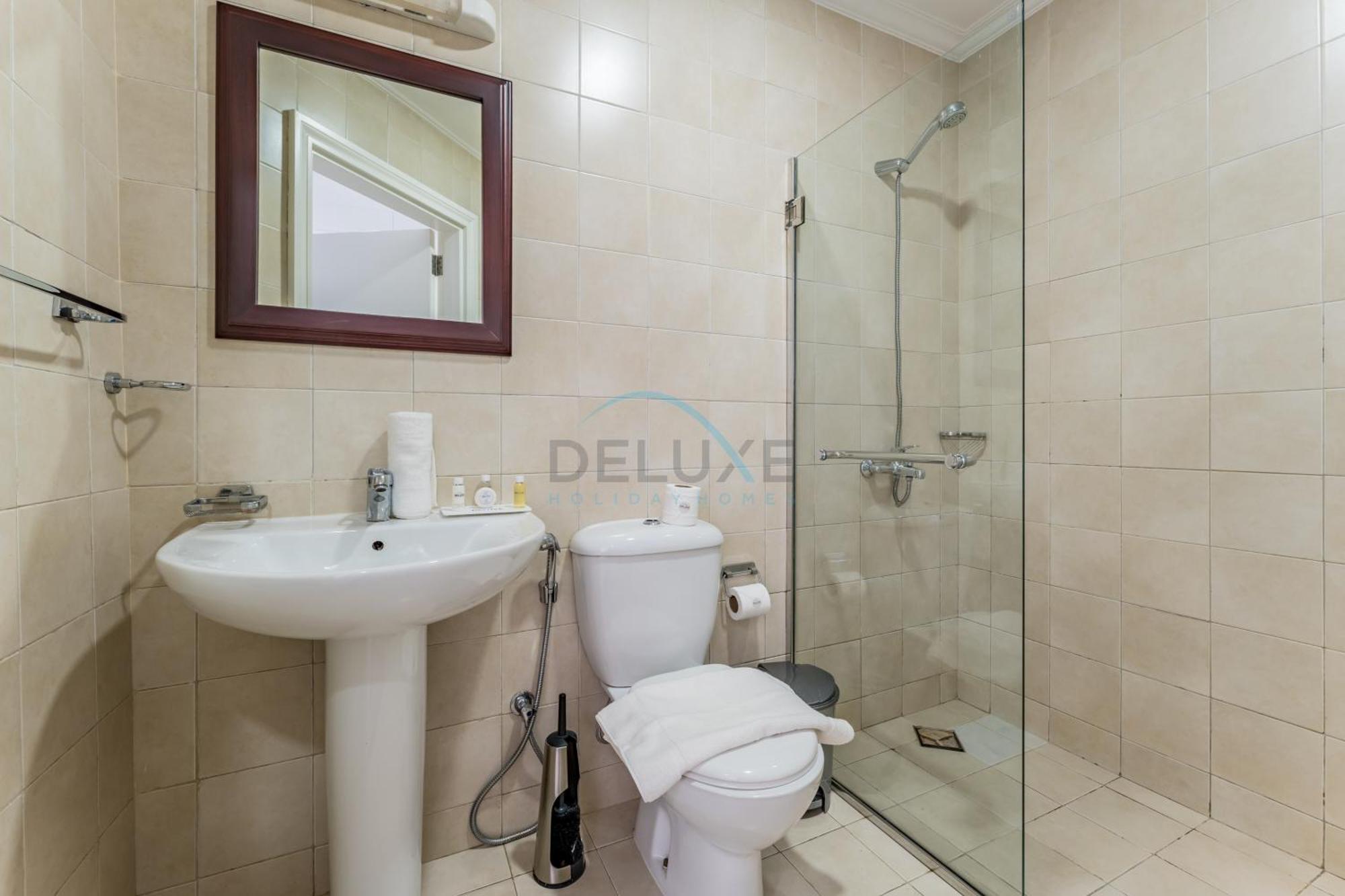 Beachfront 3br With Private Gym, Pool, Jacuzzi & Workspace, Palm Villa, Palm Jumeirah By Deluxe Homes * Dubai