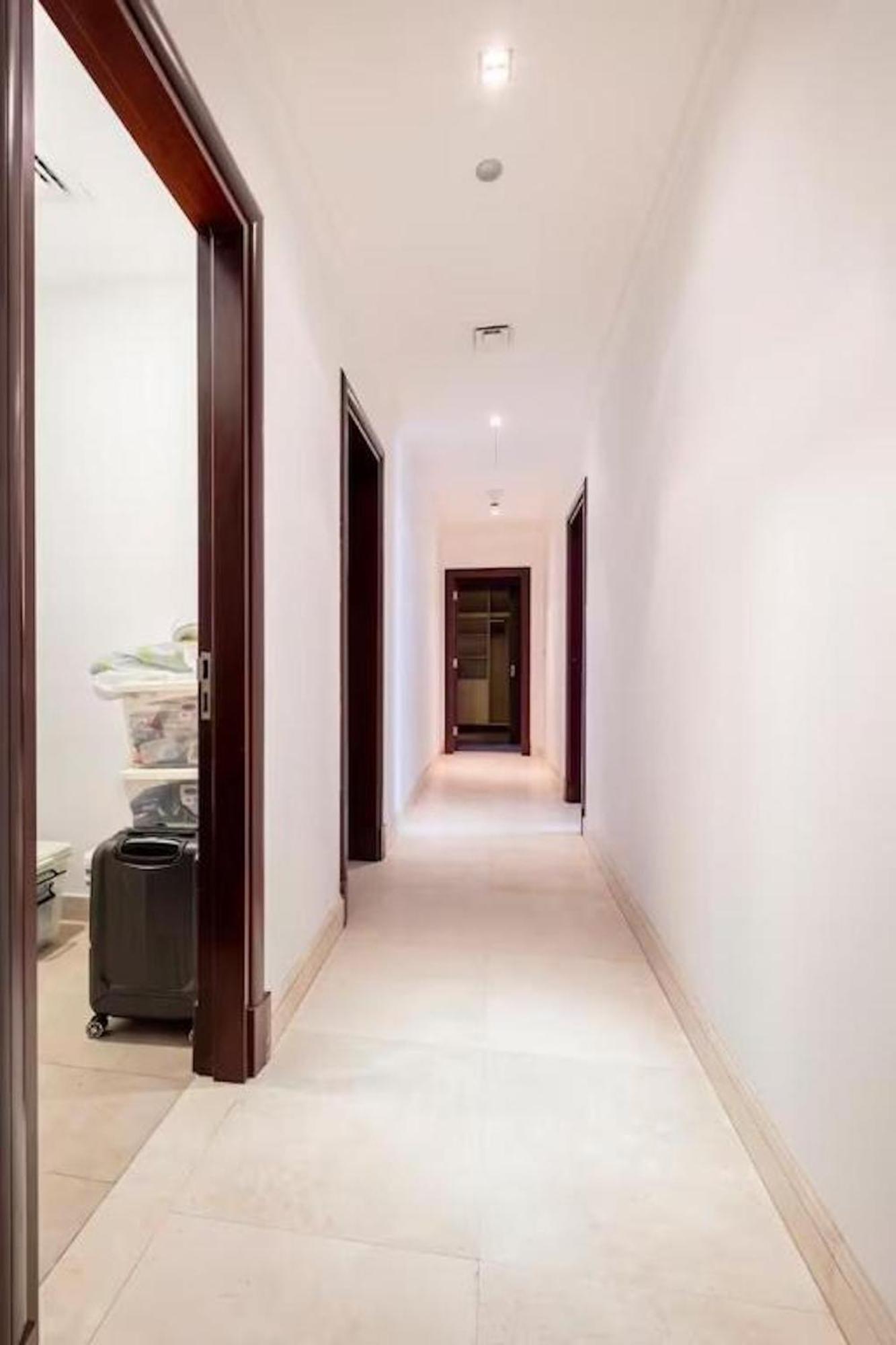 Spacious 2-bedroom Beachfront With Pool * Dubai