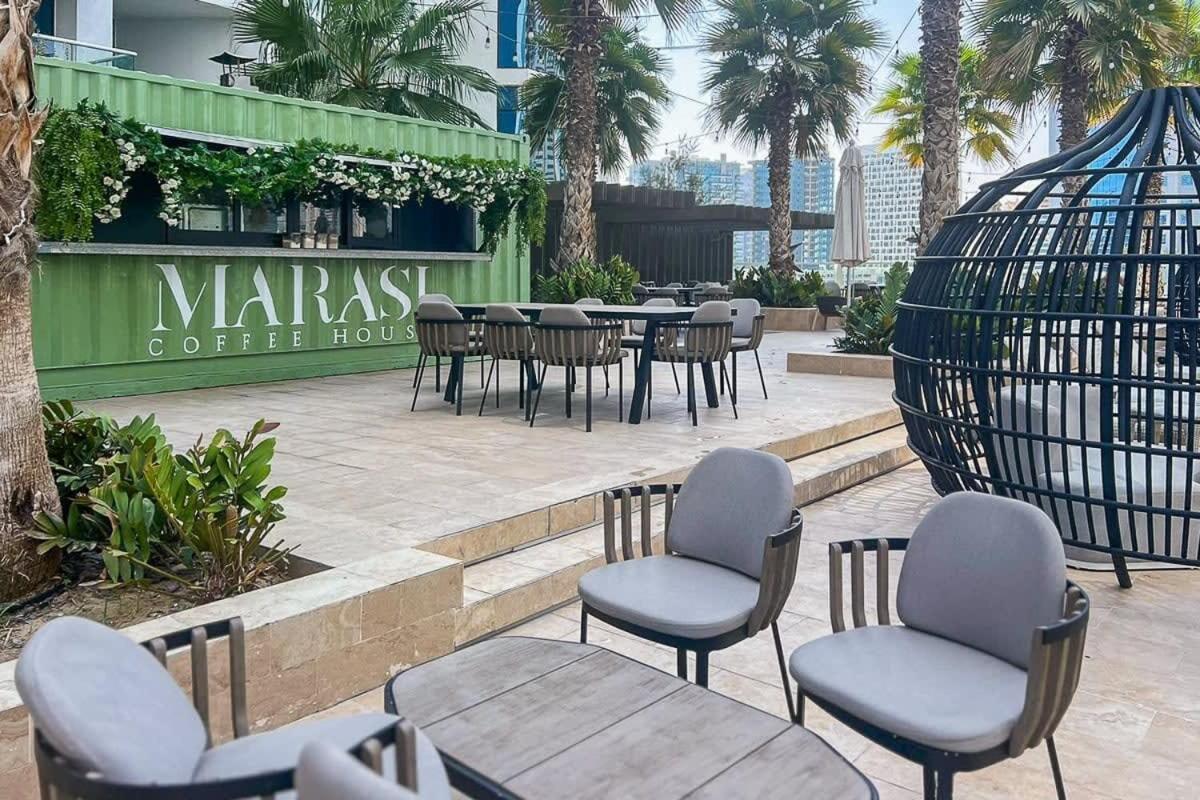 Apartment Frank Porter - Damac Prive B Dubai