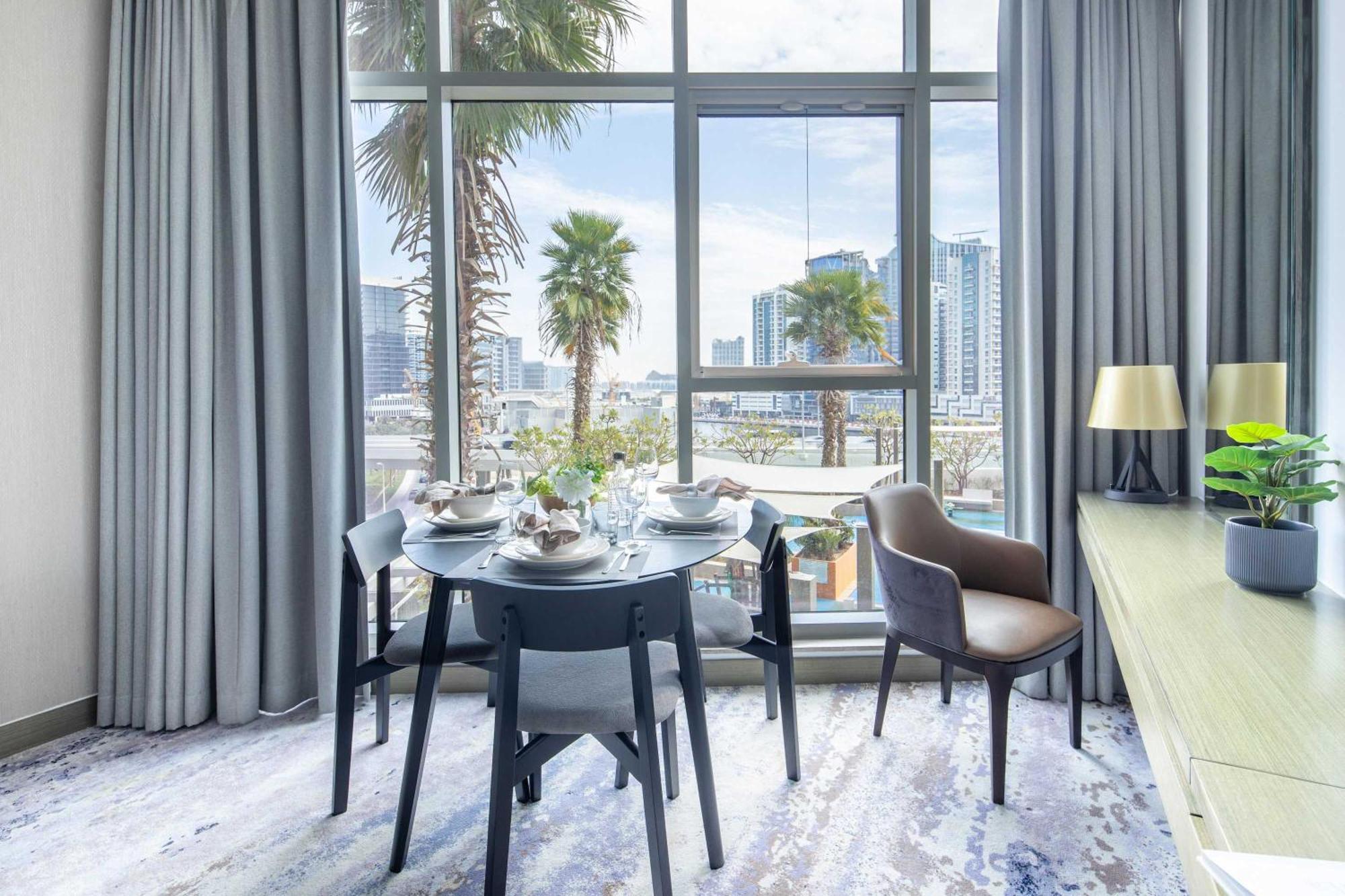 Frank Porter - Damac Prive B Dubai