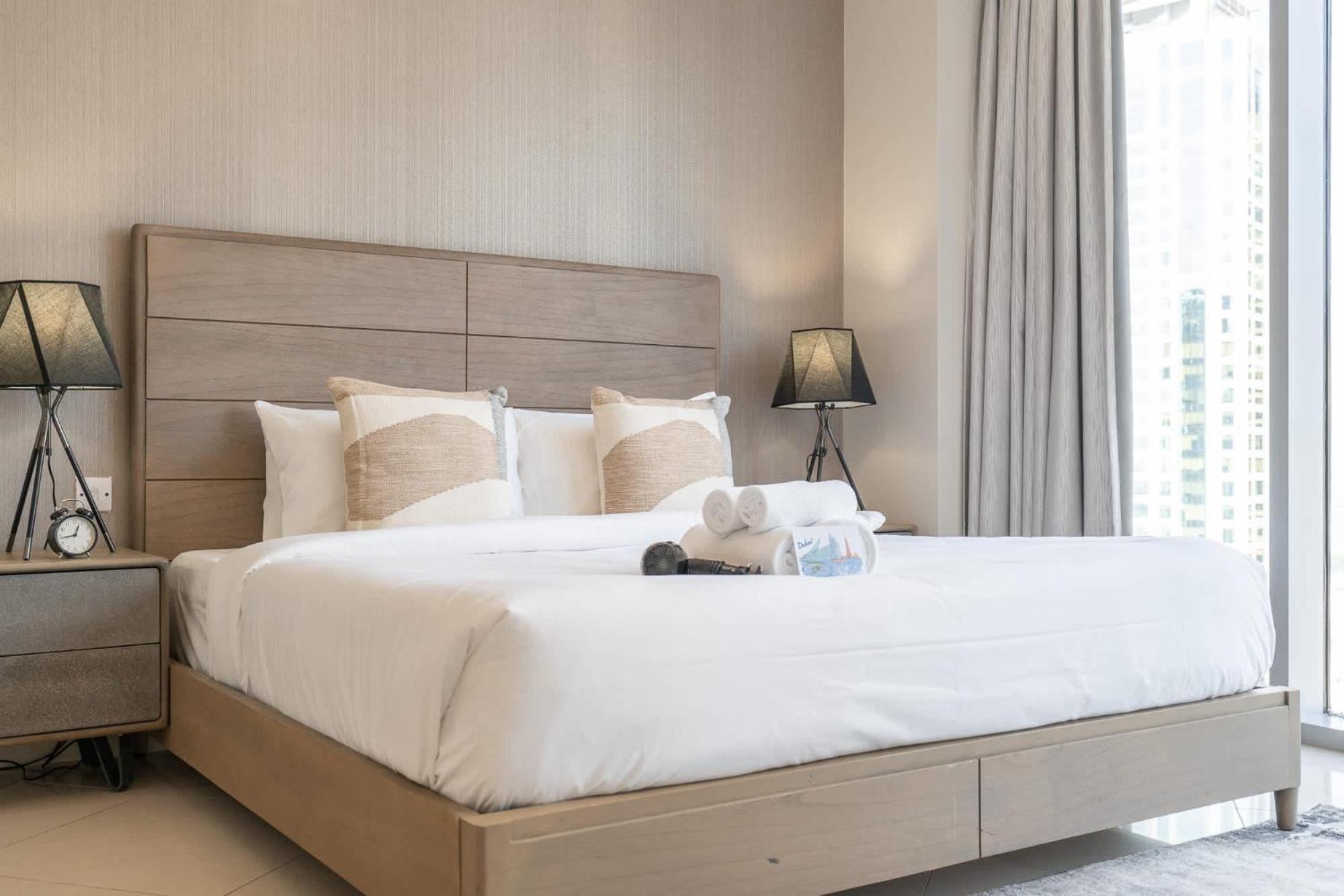 Prime 2br Family Haven In Marina Apartment Dubai