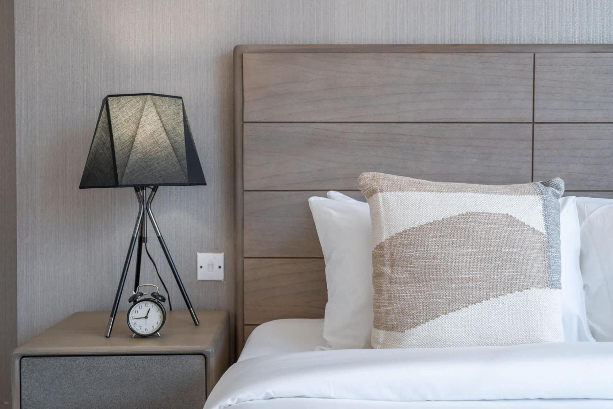 Prime 2br Family Haven In Marina Dubai