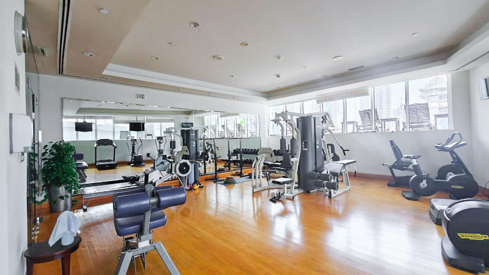 Prime 2br Family Haven In Marina *