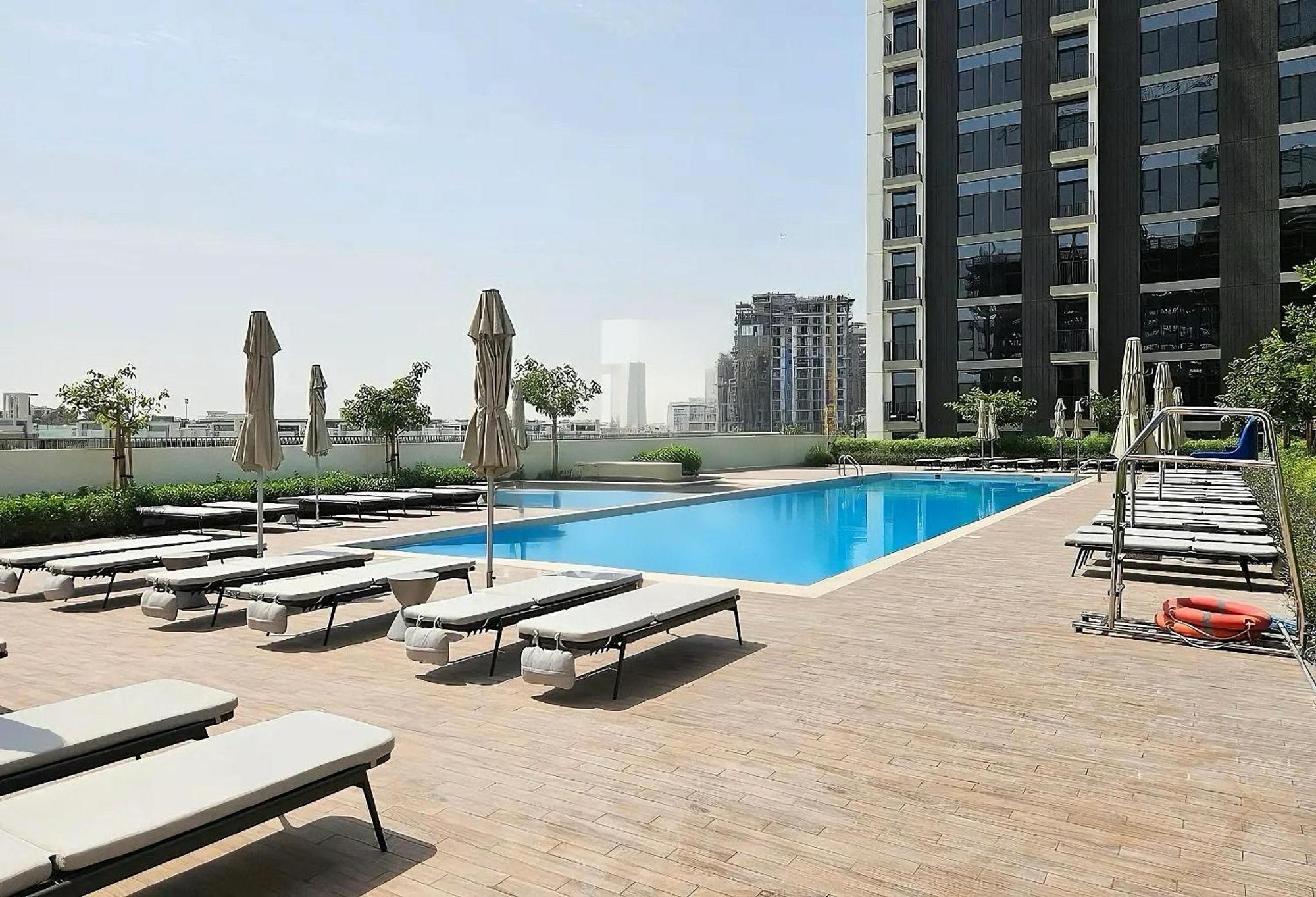 Apartment Brand New Azizi Riv 14 *