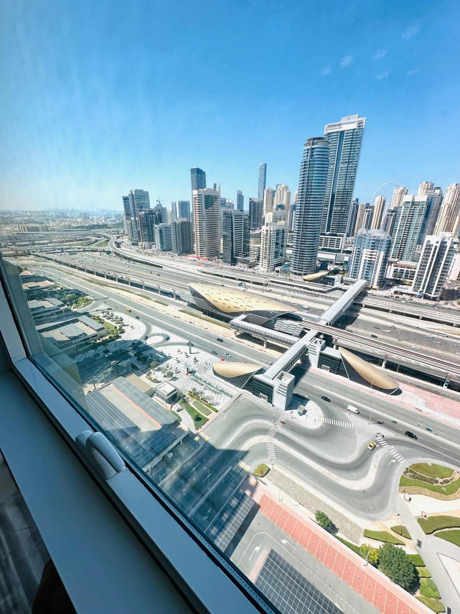 Apartment Tower Dubai