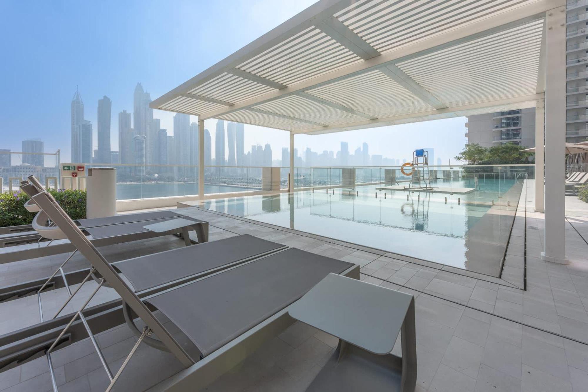 1 Bedroom In Marina Vista With Full Palm Views