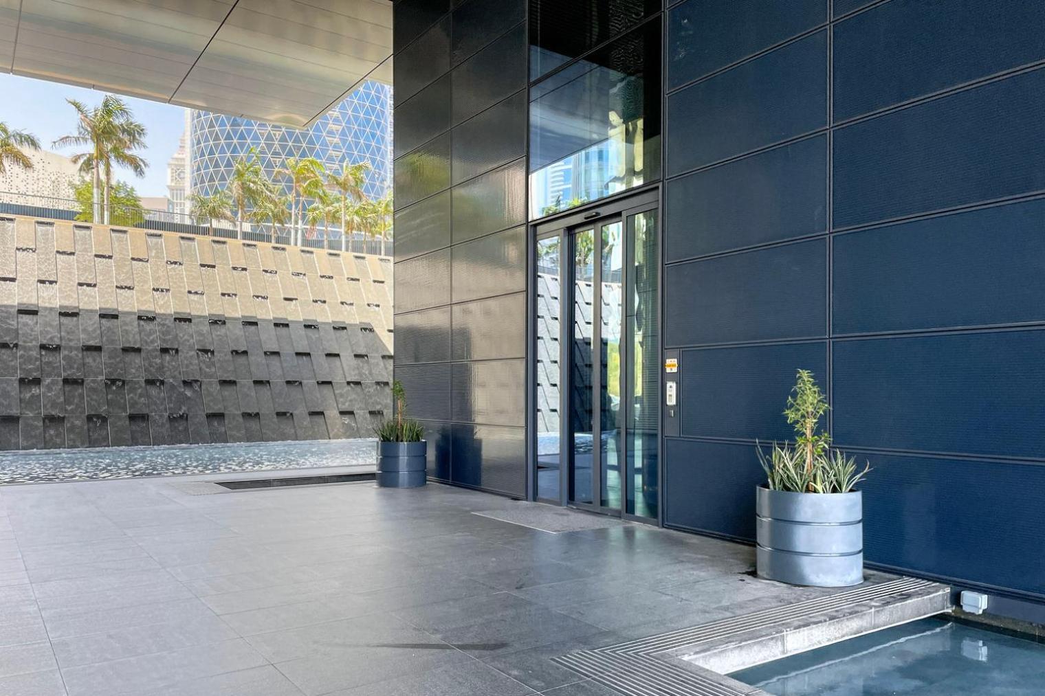 Blueground Index Tower View Pool Gym Dxb-1240 Apartment *