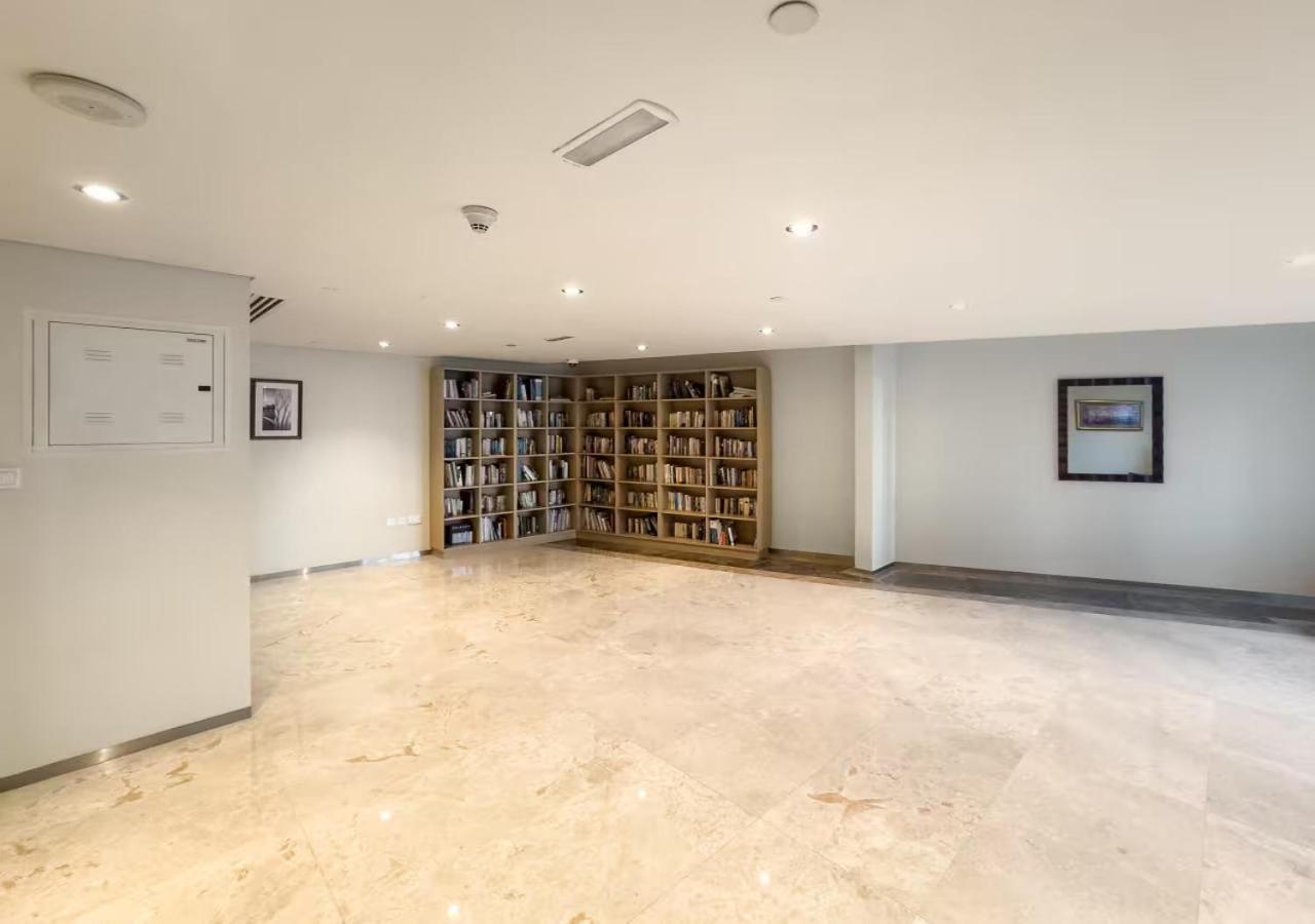 Apartment Luxurious In Downtown