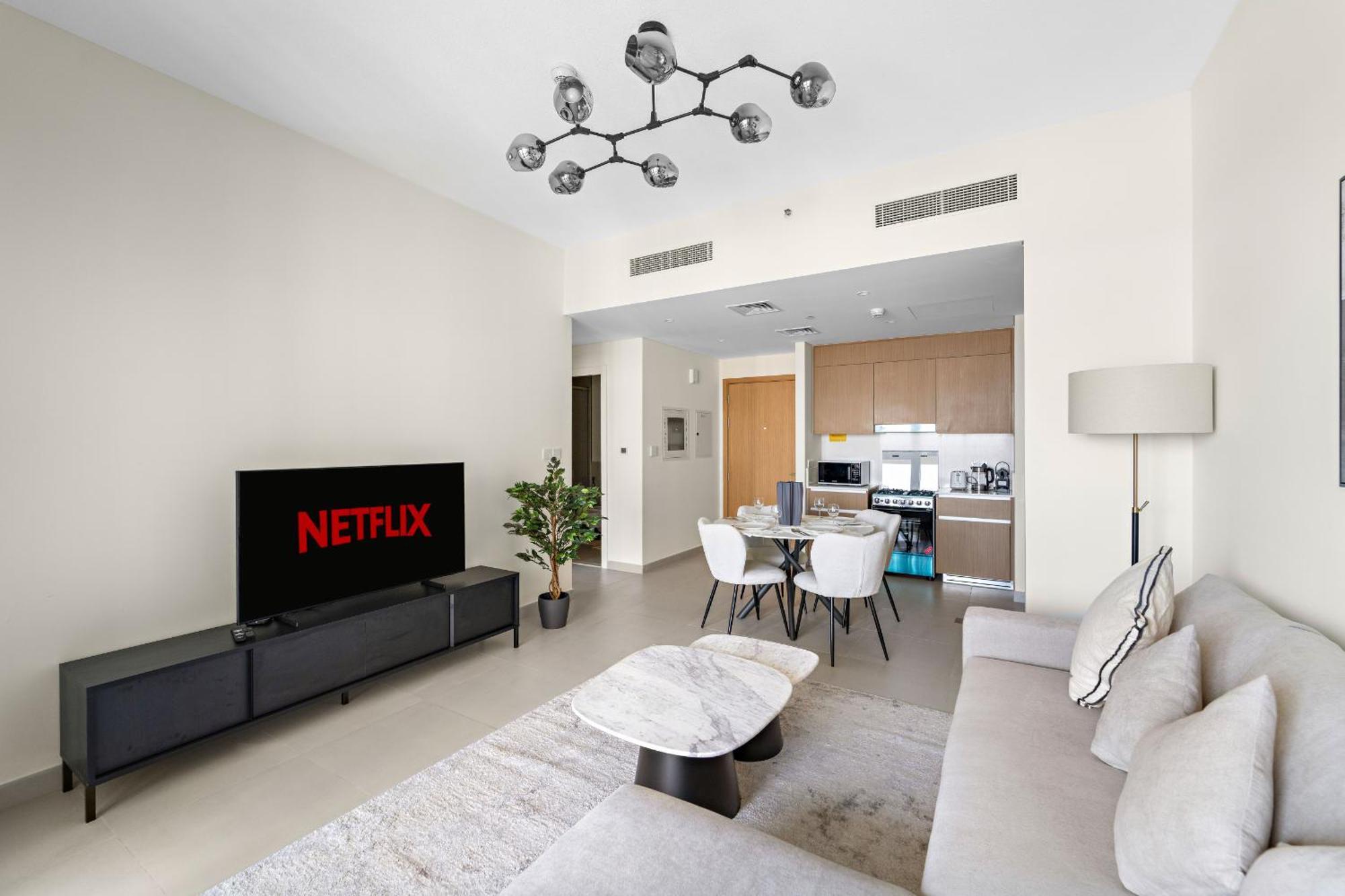 Vayk - Stylish 1 Bd Getaway In Creek Harbour Apartment Dubai