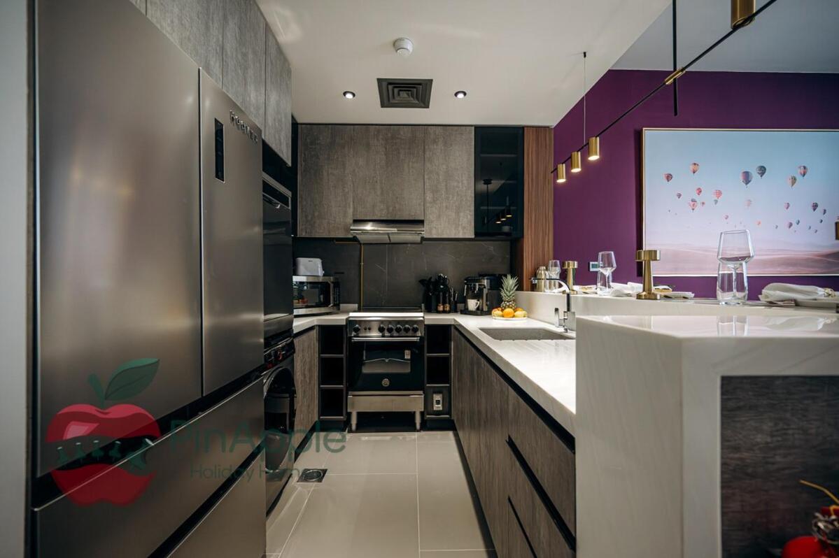 Mbl Royal Life In Jlt 1br Lux Facilities Apartment