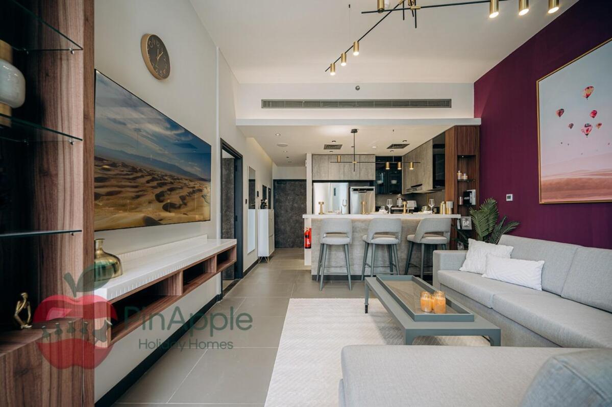 Apartment Mbl Royal Life In Jlt 1br Lux Facilities