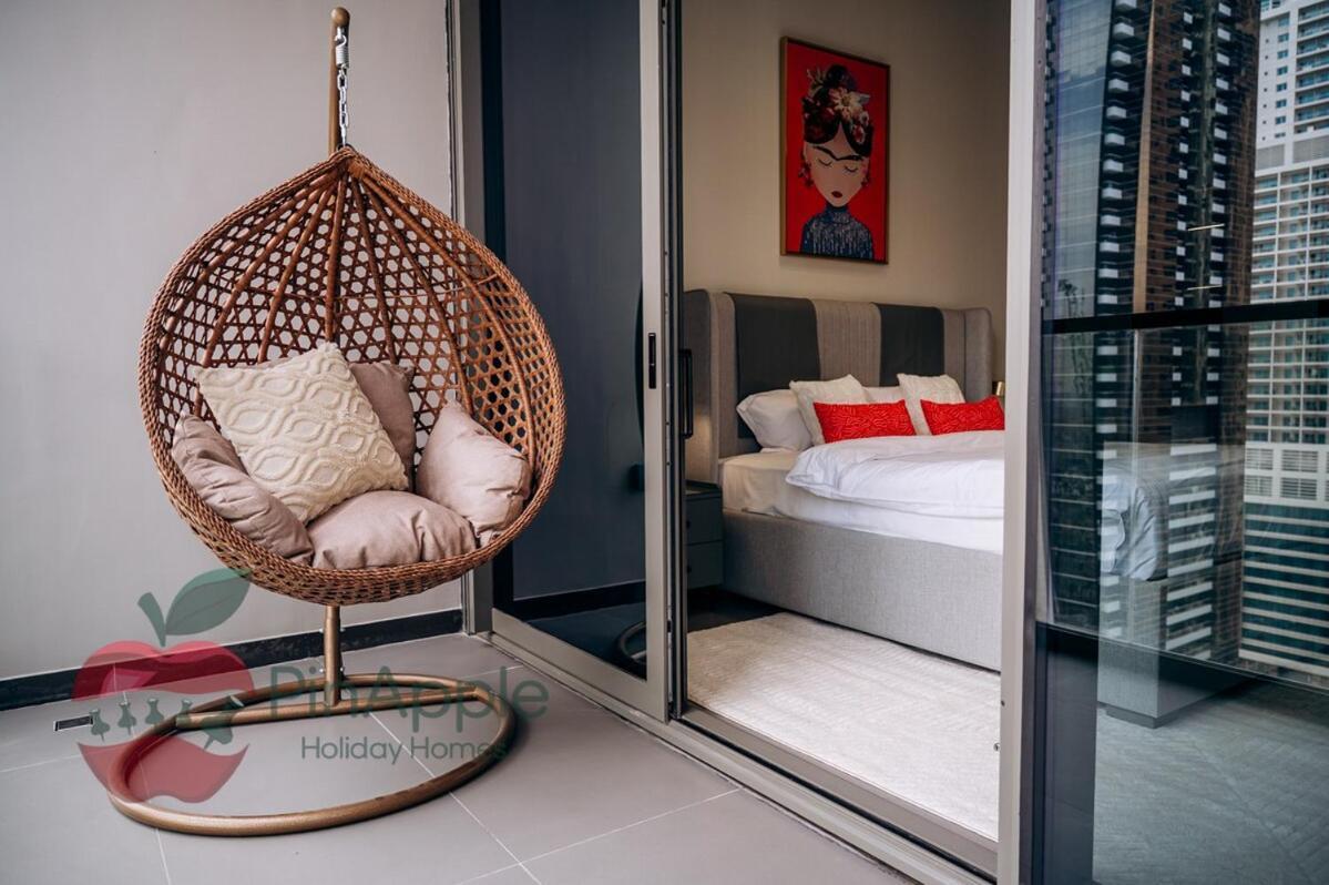 Mbl Royal Life In Jlt 1br Lux Facilities Apartment *