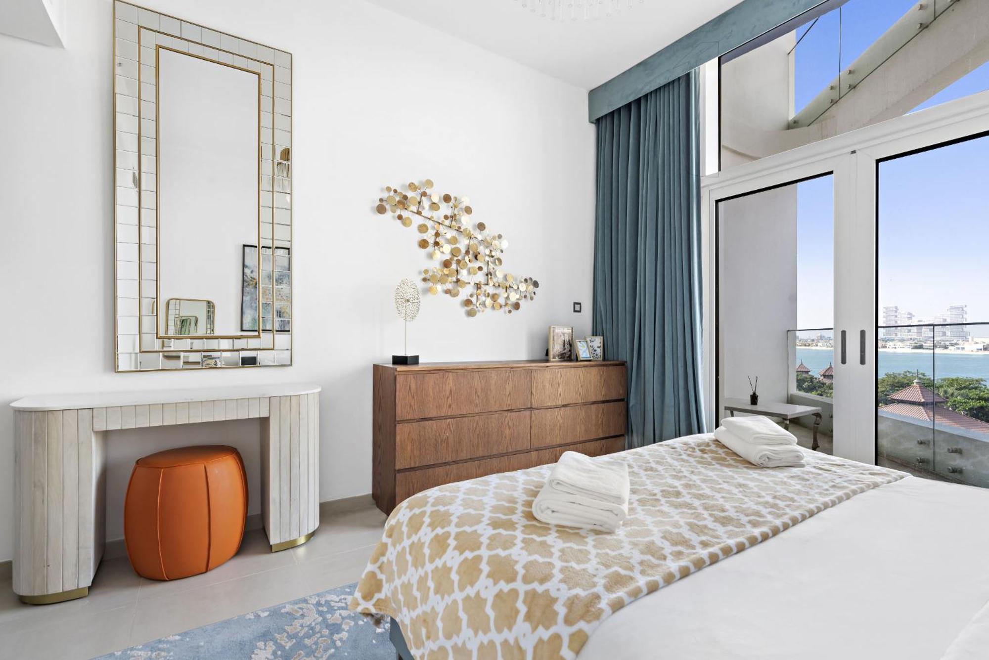 Apartment Vayk - Stunning 2 Bedroom With Sea View & Access *