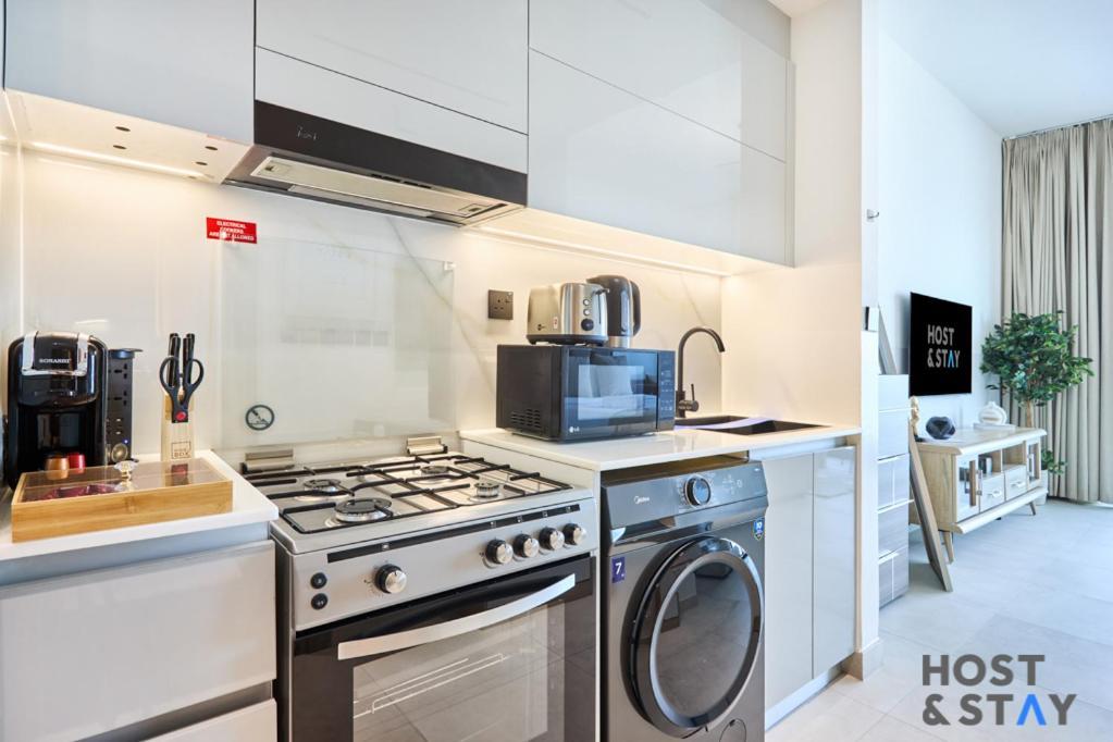 Apartment Cozy In Binghatti Canal - Close To Downtown *