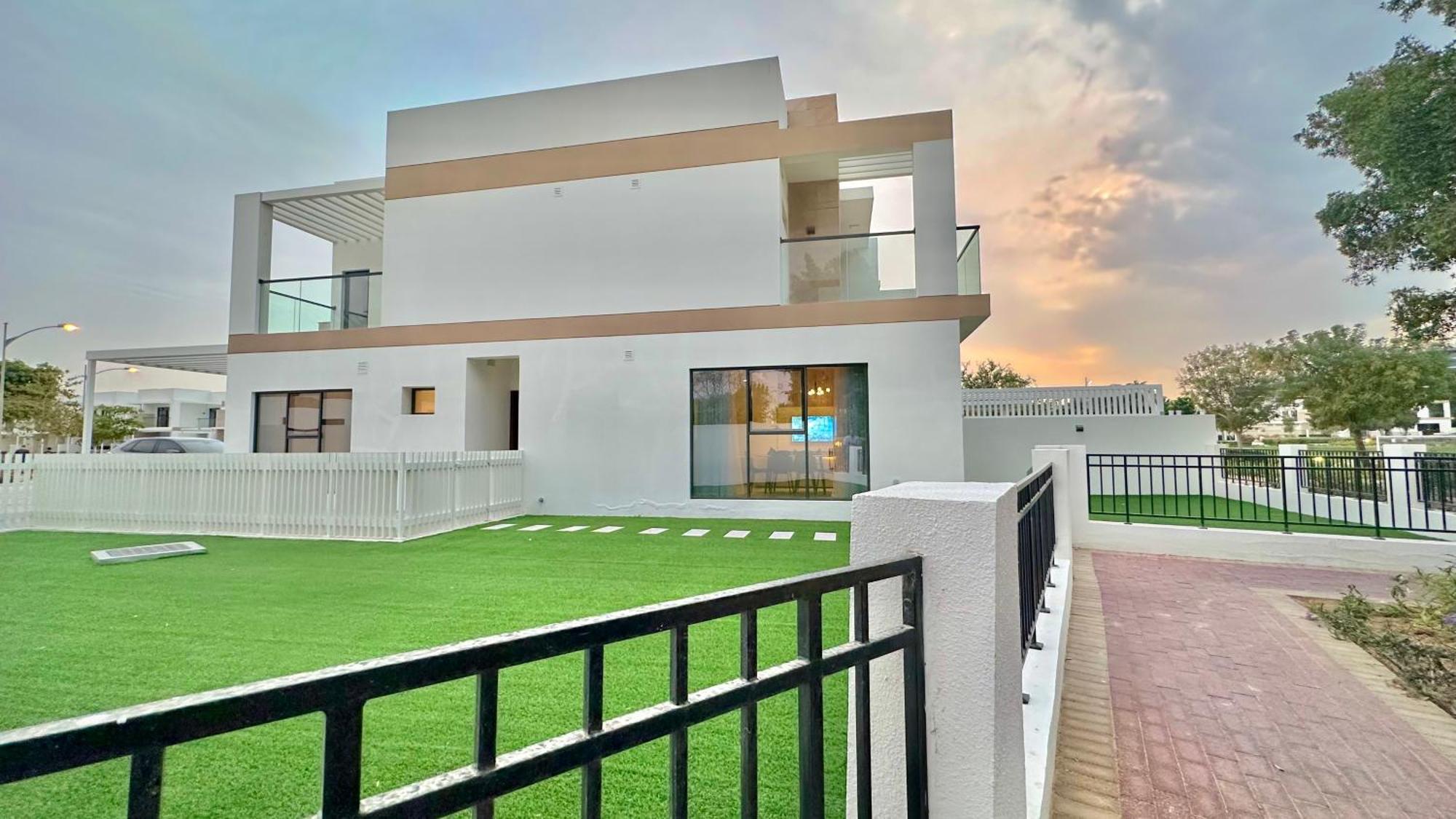 Serene Escape And Stunning Views In Damac Hills 1 By Bhavan * Dubai