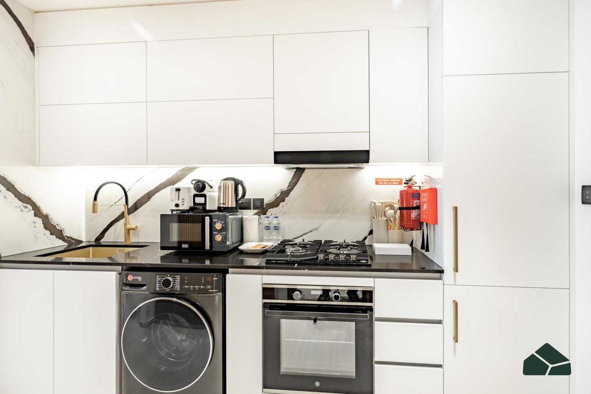 Apartment Premium With Partial Burj View By Bms *