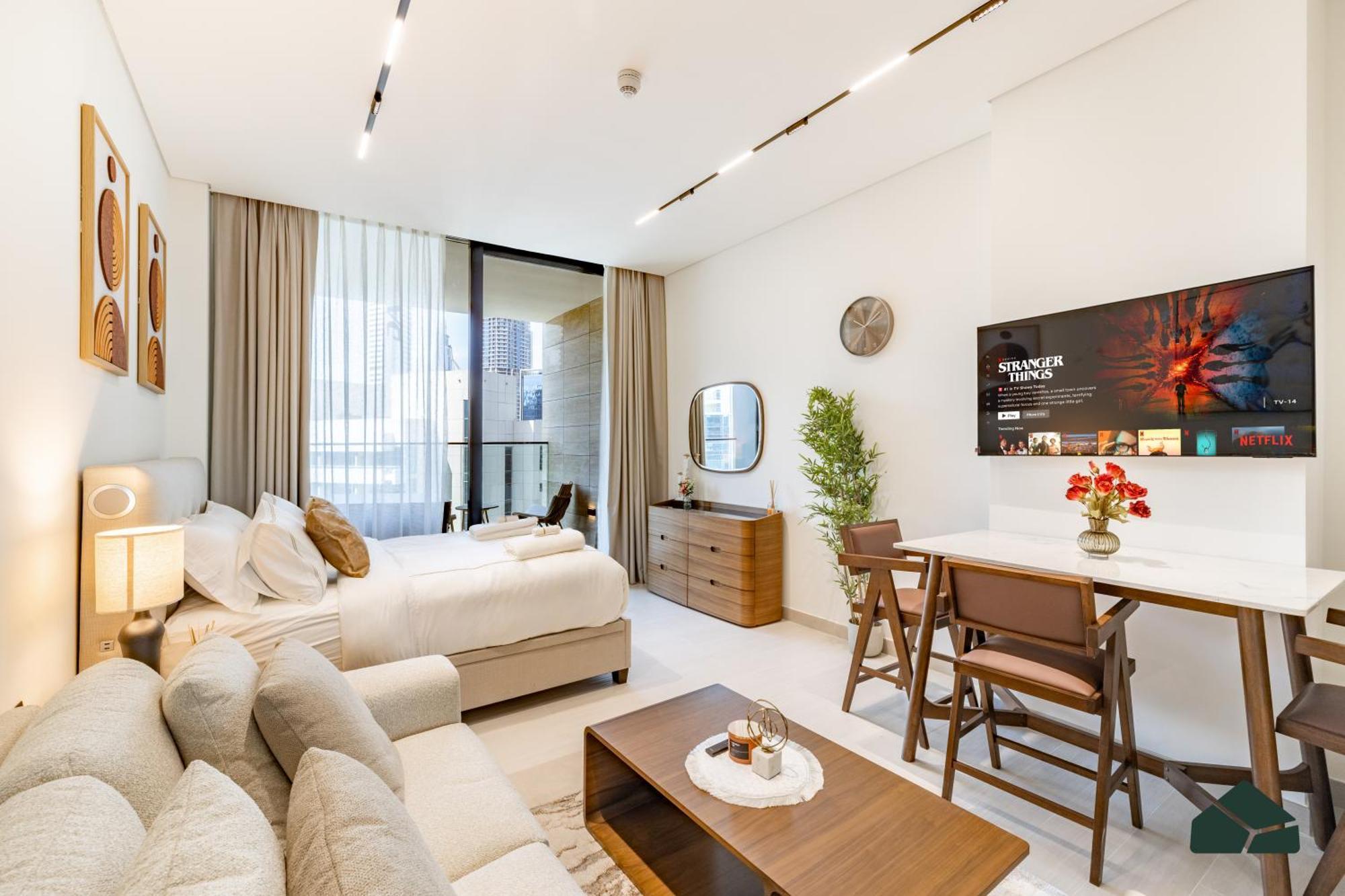 Premium With Partial Burj View By Bms Dubai