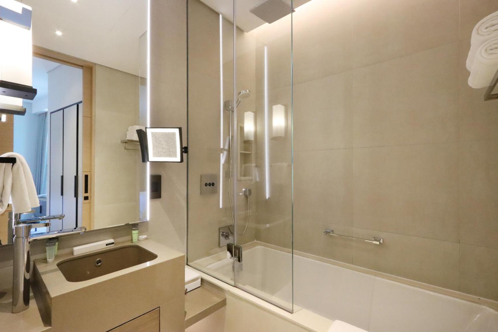 Apartment Livbnb - Stunning 1b With Marina View And Access