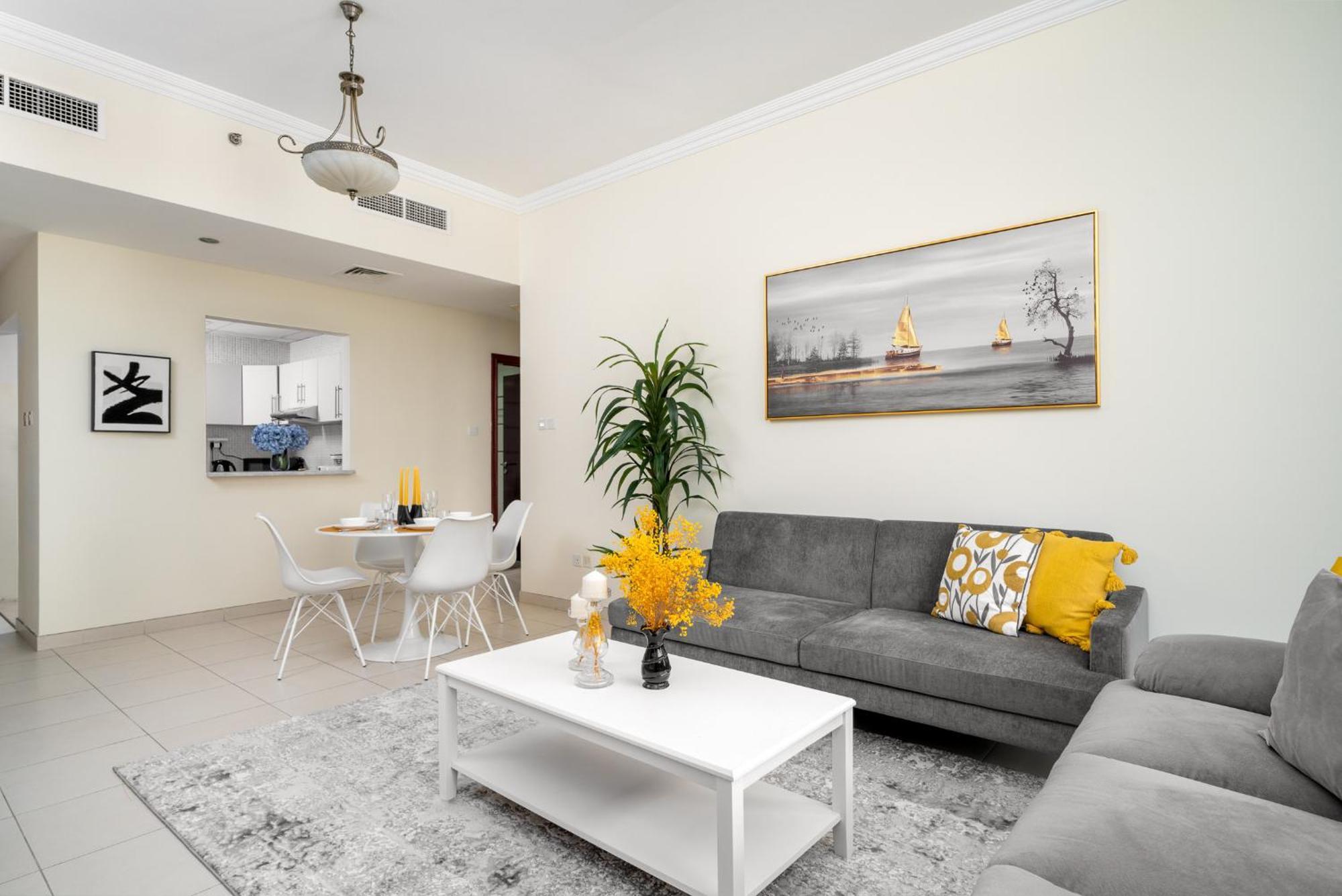 Spacious 2-bedroom At Missoni, Steps From Canal, Business Bay Apartment *
