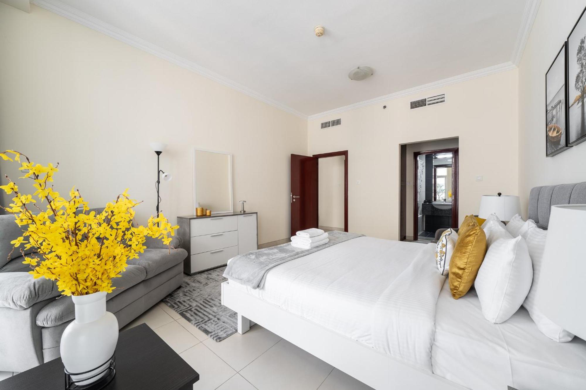Spacious 2-bedroom At Missoni, Steps From Canal, Business Bay Dubai