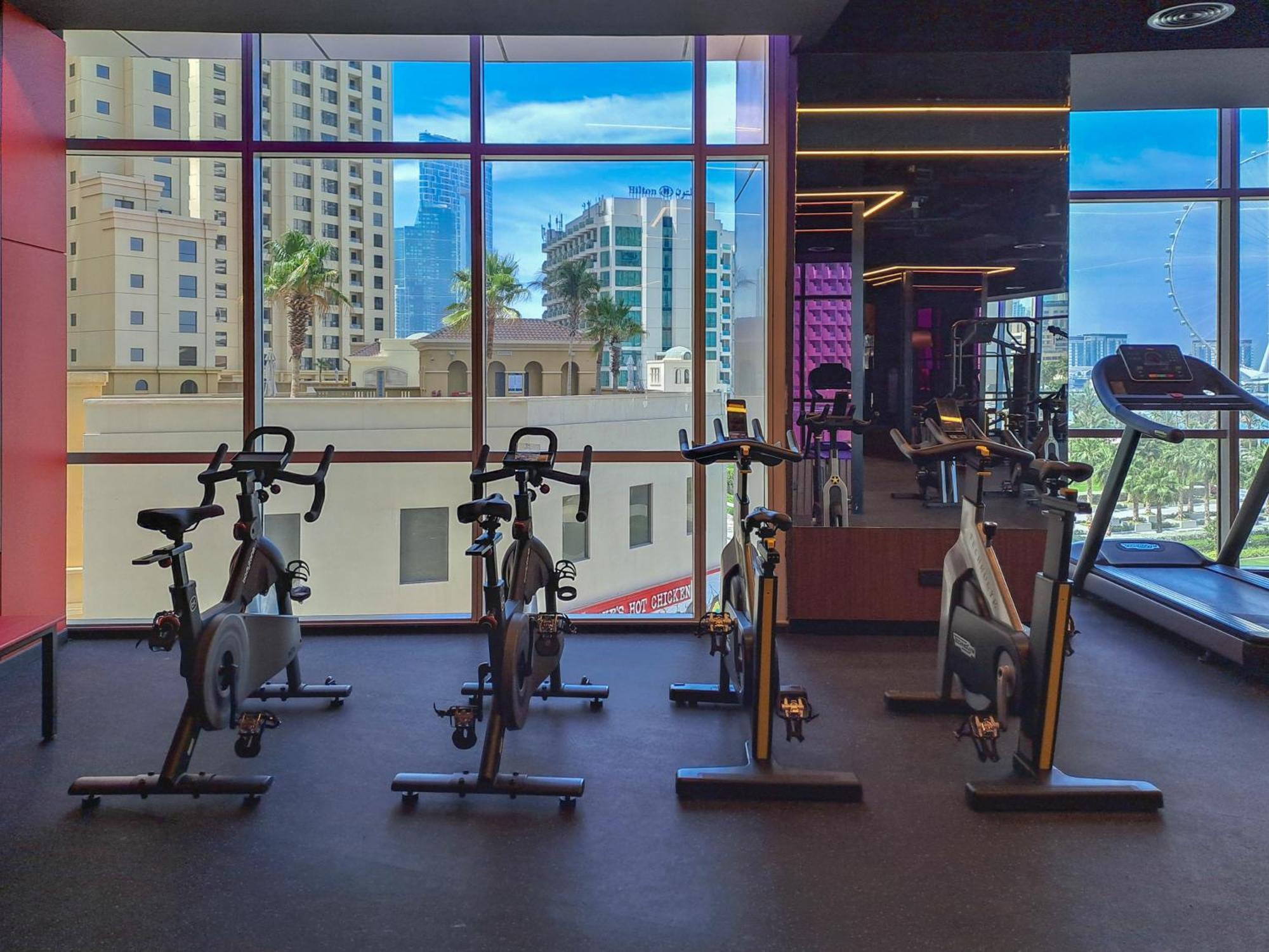 Jbr Grande Living - Stunning Sea View, Pool & Gym Apartment Dubai