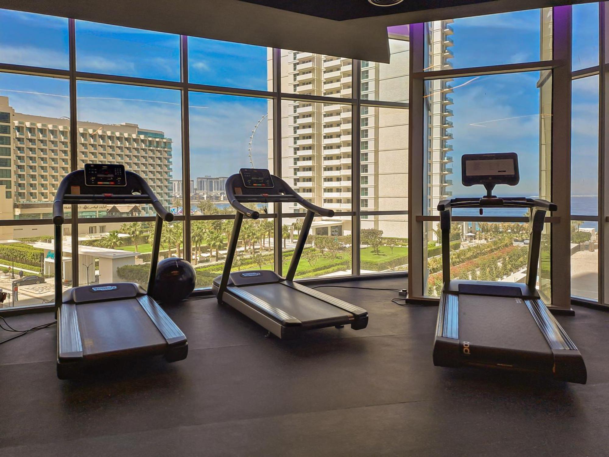 Jbr Grande Living - Stunning Sea View, Pool & Gym Dubai