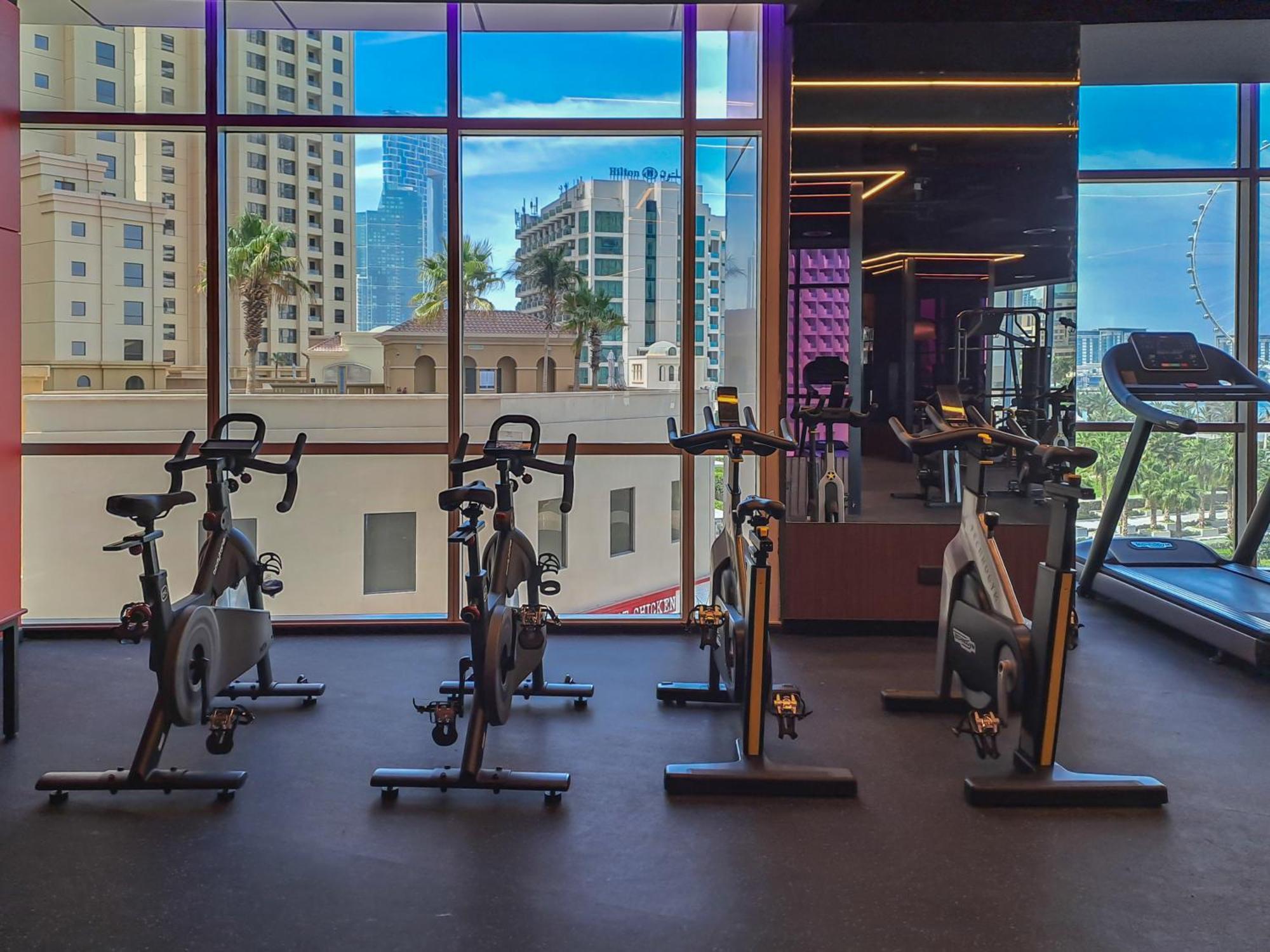 Jbr Grande Living - Stunning Sea View, Pool & Gym Apartment Dubai