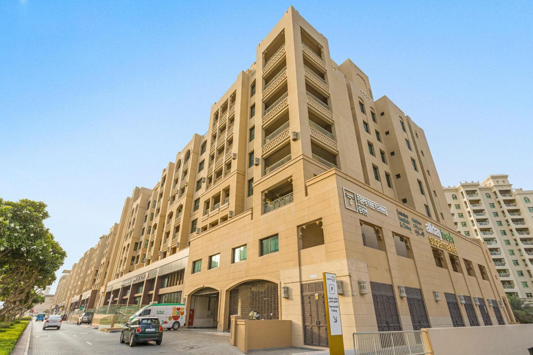 Apartment Livbnb - 1br Haven In Golden Mile Dubai