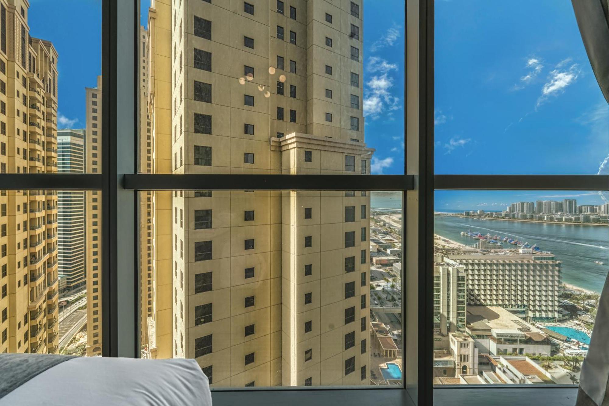 Jbr Grande Living - Stunning Sea View, Pool & Gym