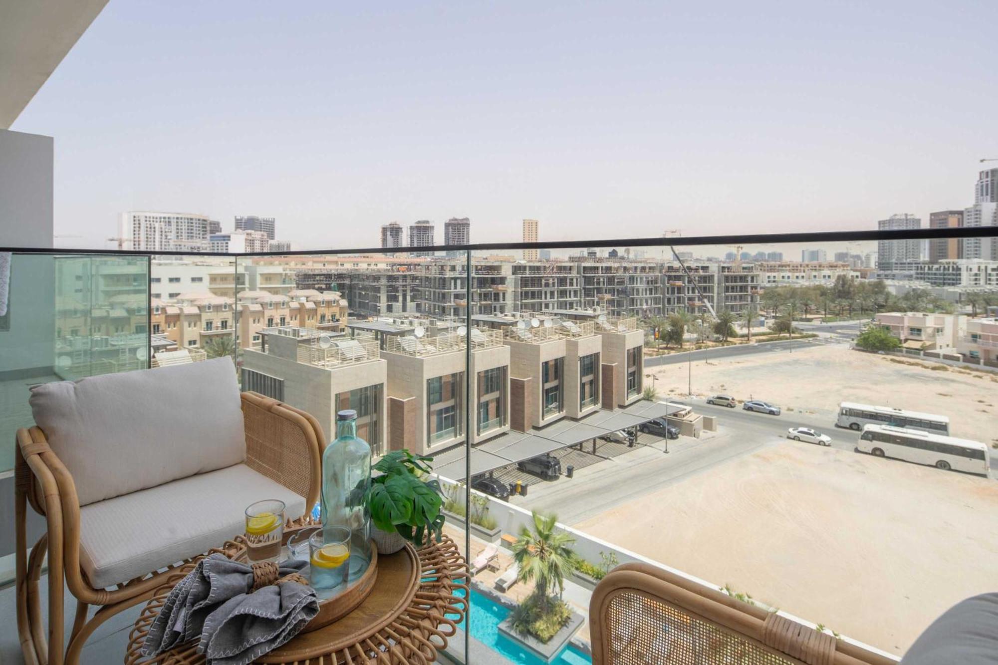 Frank Porter - Oxford Terraces Dubai