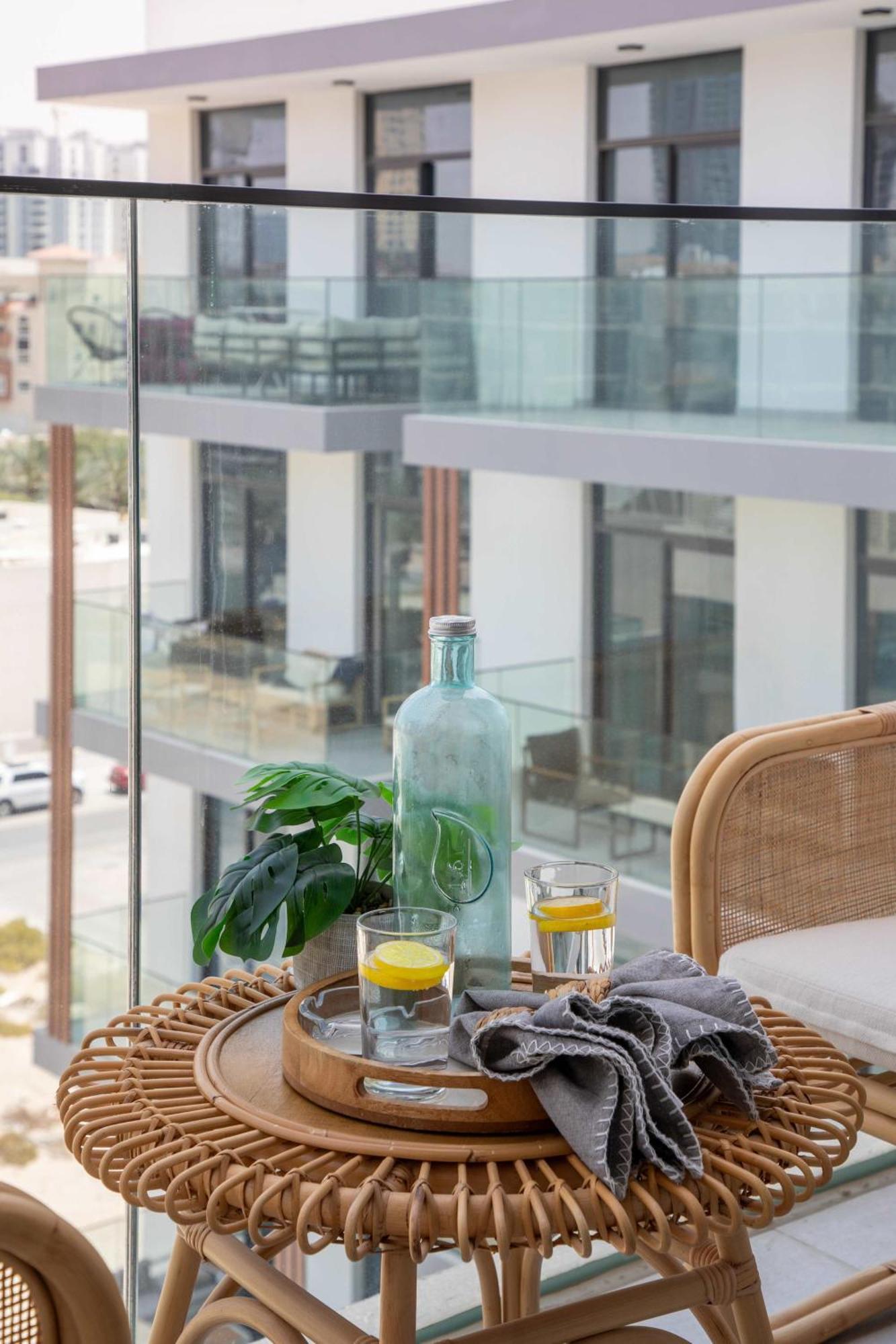 Frank Porter - Oxford Terraces Dubai
