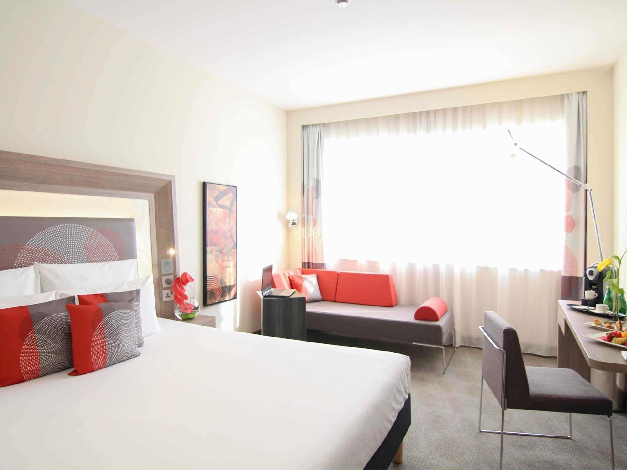 Novotel World Trade Centre Hotel 4*